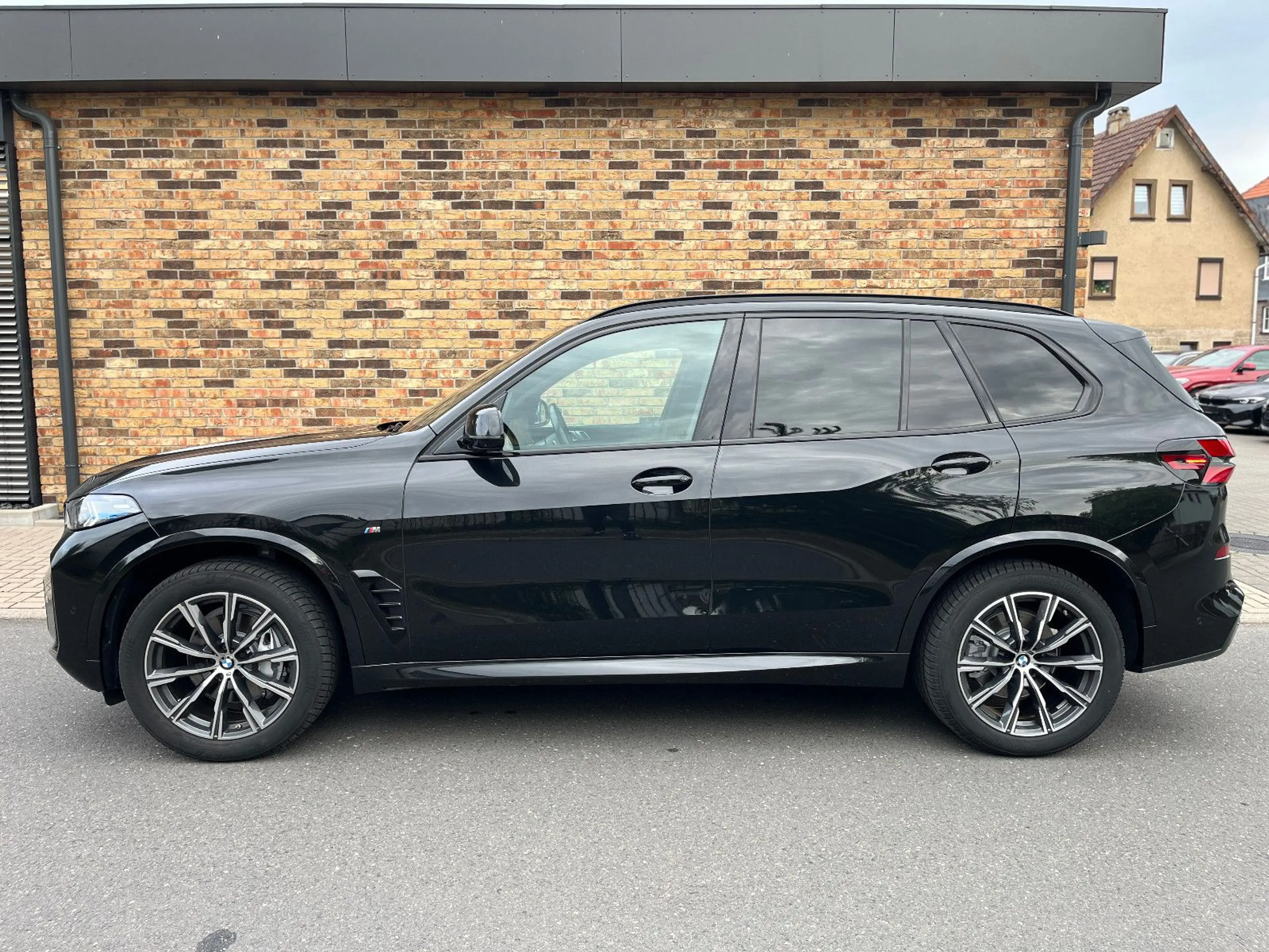 BMW X5 40i xDrive M Sport 20" Leder Pano HUD adapLED — photo 3