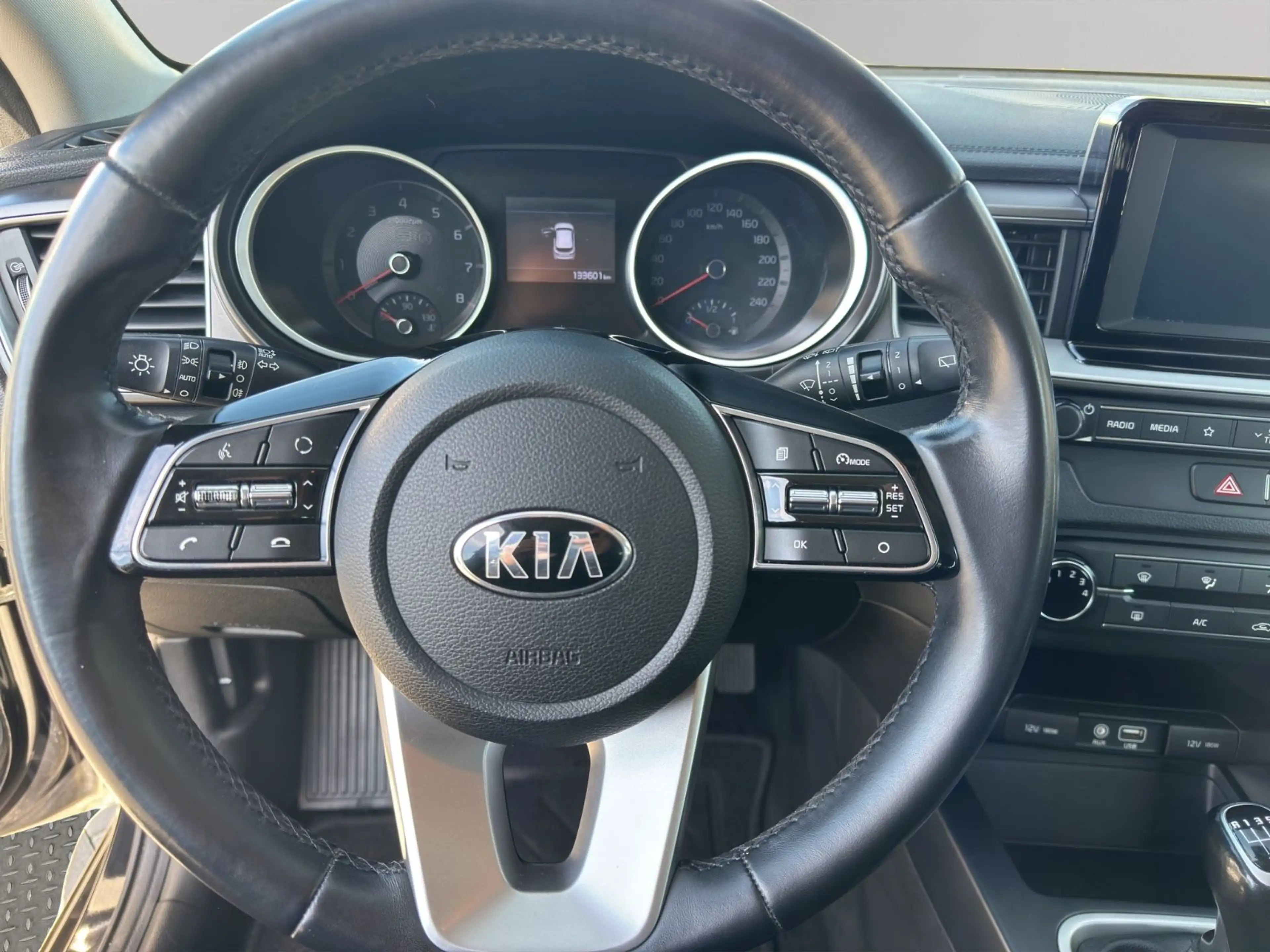 Kia Ceed SW / cee'd SW 1.0 T-GDI Vision*LED* — photo 10