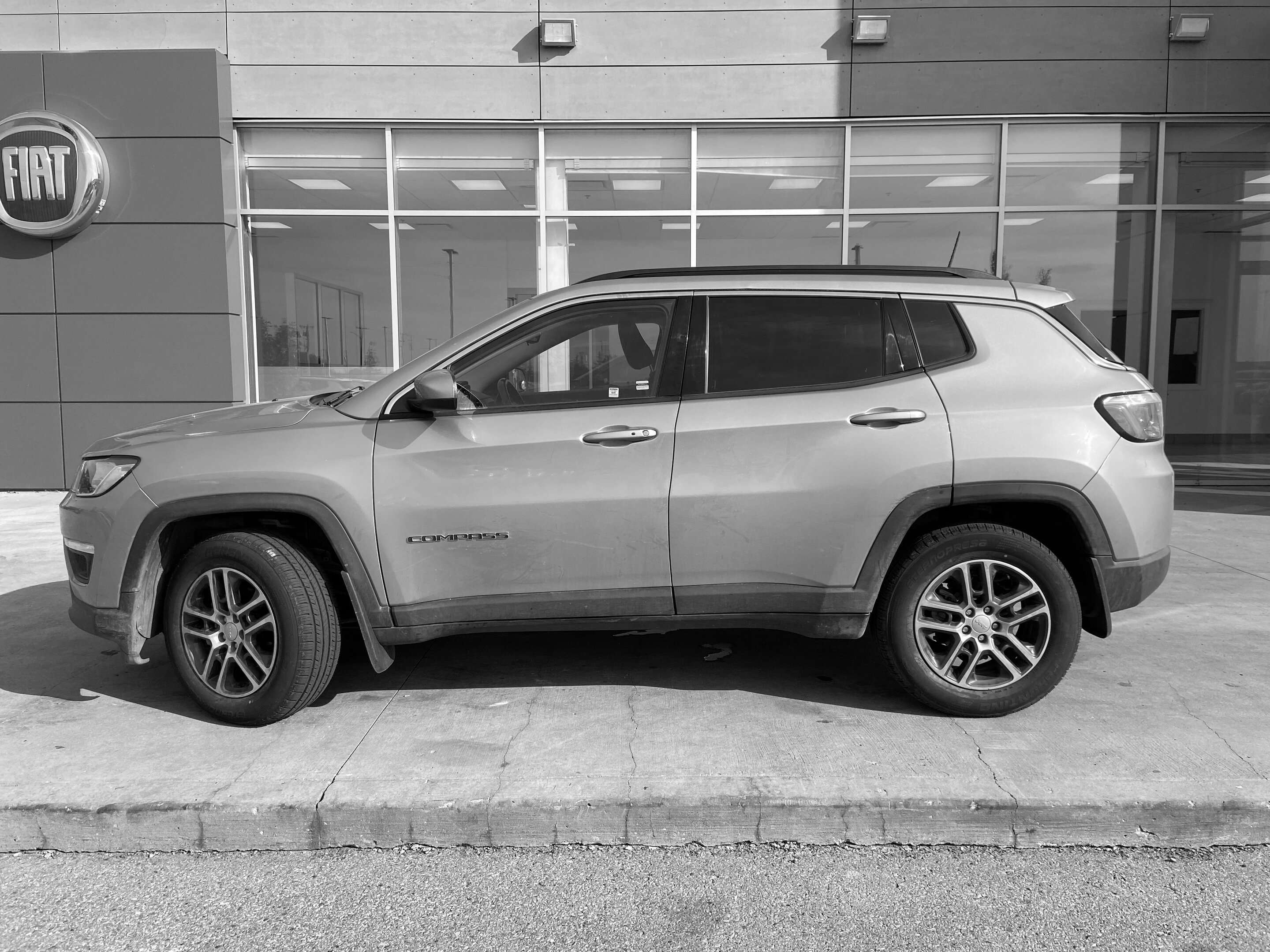 2019 Jeep Compass North  | Cold Weather Group w/ Heated Seats & Heat — снимка 1