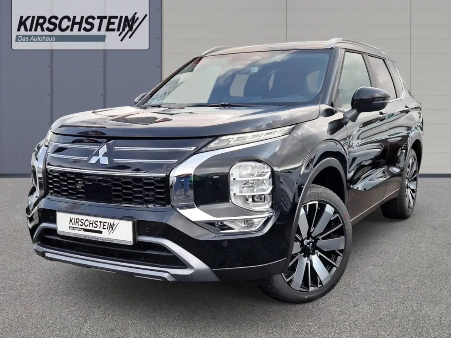 Mitsubishi Outlander Intro 4WD *Neues Modell!* Czarny - 1