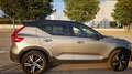 Volvo XC40 XC40 B3 R-Design Aut. R-Design Gris - thumbnail 2