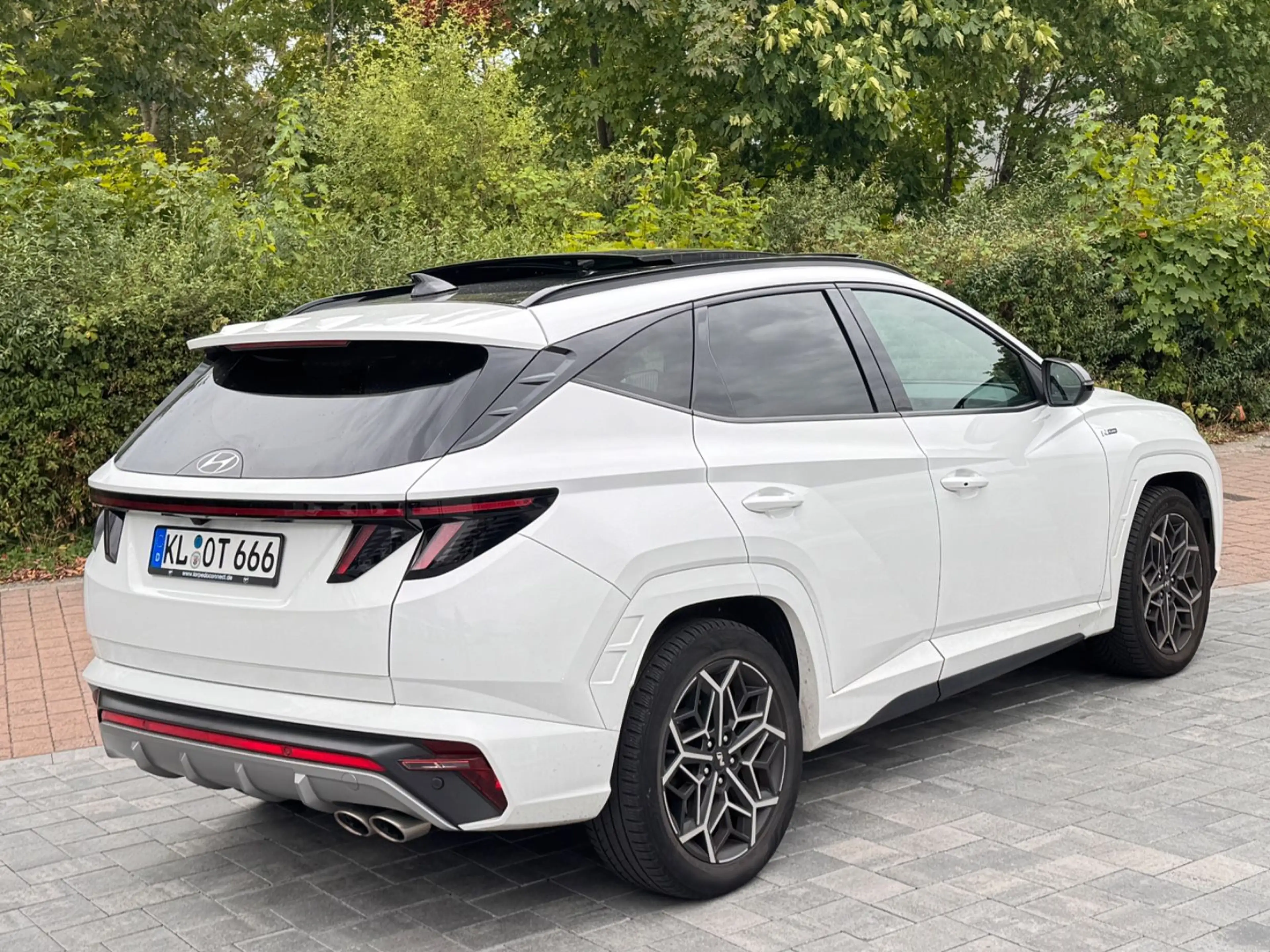 Hyundai TUCSON N-LINE AWD +PANO+T-LEDER+NAVI+AUTO — photo 6
