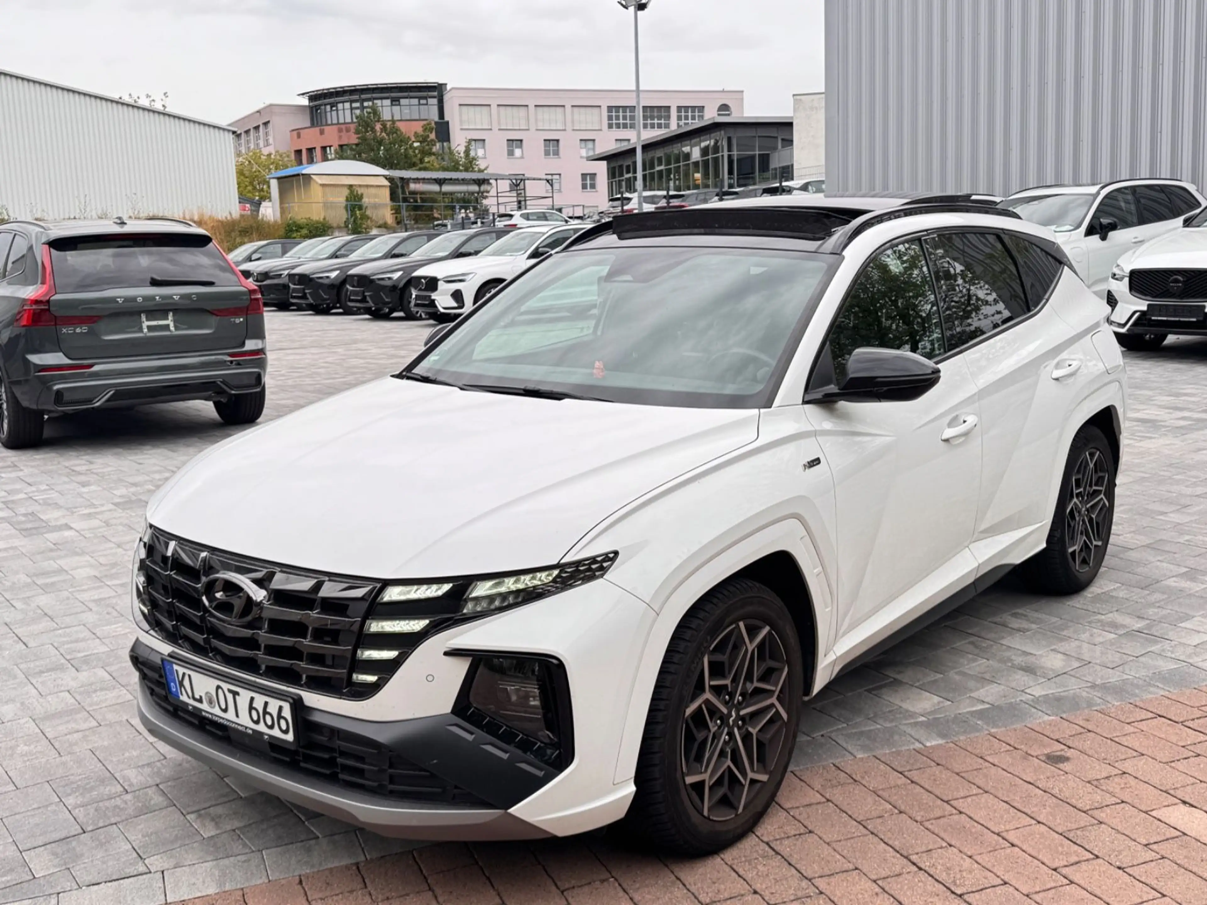 Hyundai TUCSON N-LINE AWD +PANO+T-LEDER+NAVI+AUTO — photo 5