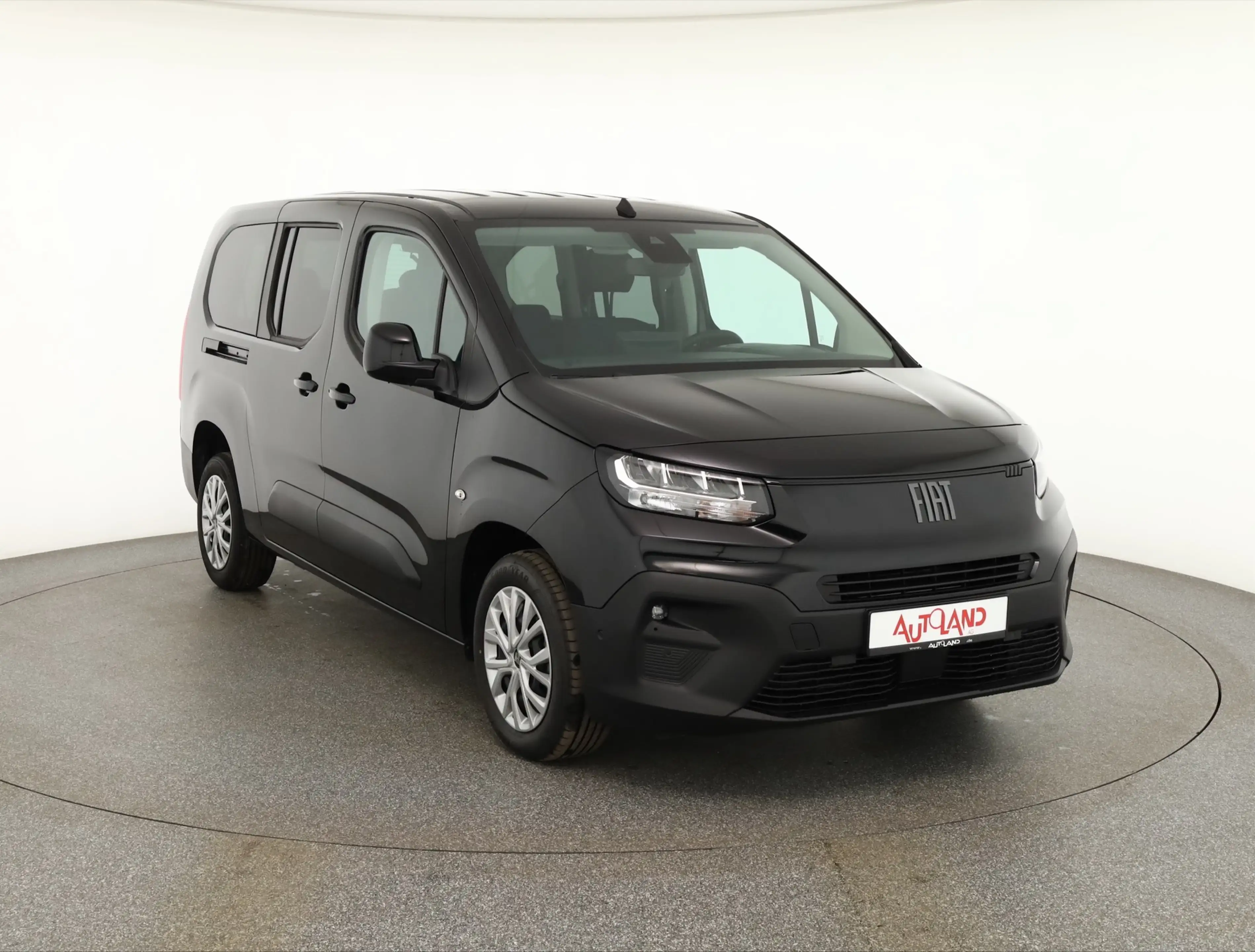 Fiat Doblo Maxi 1.5 BlueHDi Aut. LED Navi 7-Sitzer — photo 7