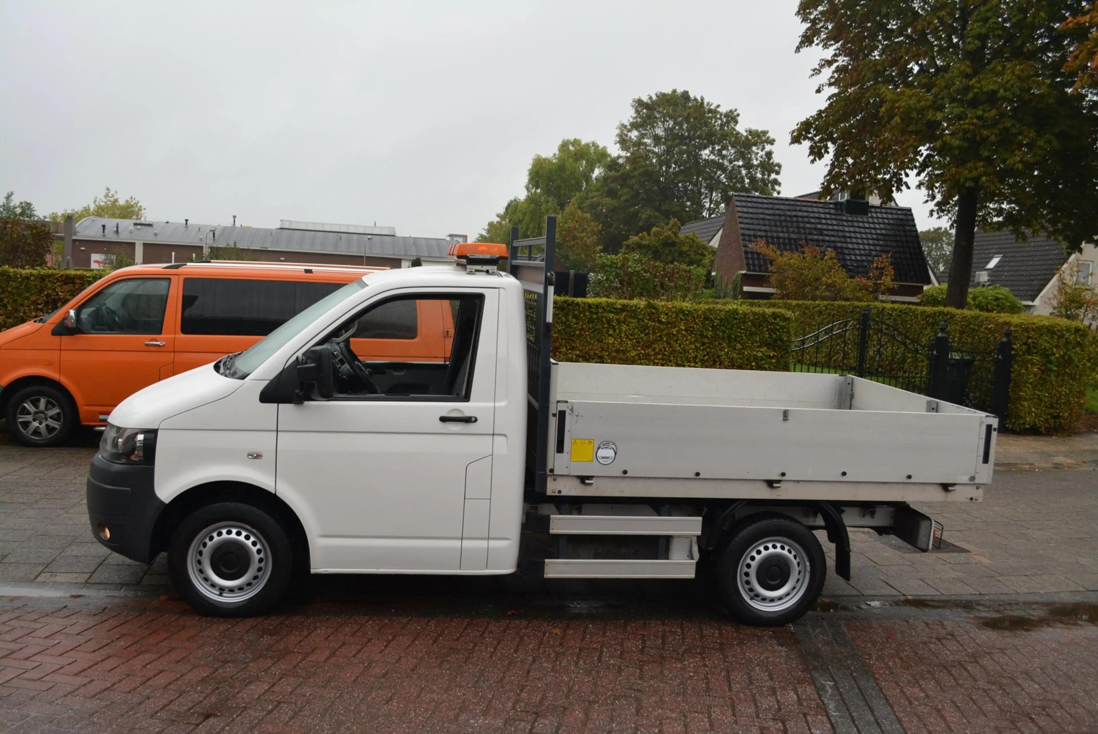 Volkswagen Transporter 2.0 TDI L1H1 Kipper, kieper, pick-up — photo 10