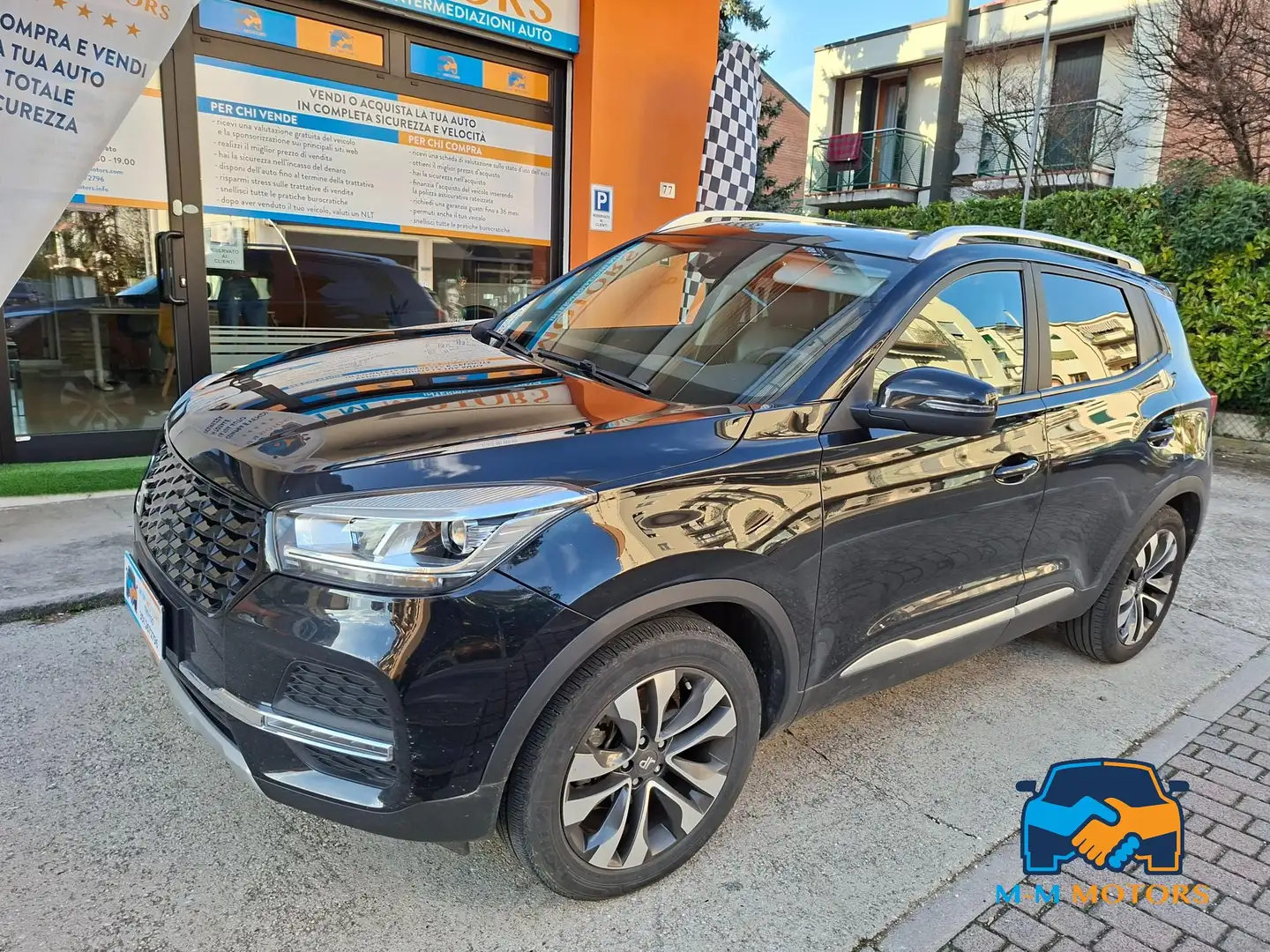 DR Automobiles DR4.0 1.5 turbo Gpl unico proprietario Schwarz - 1