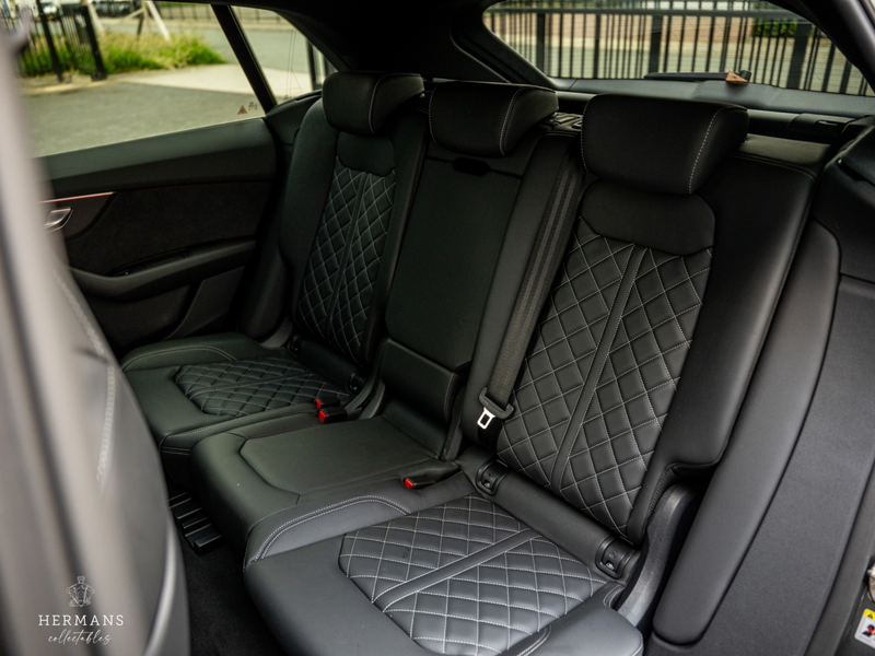 Audi Q8 60 TFSI e quattro Pro Line S Competition / Pano / — photo 30
