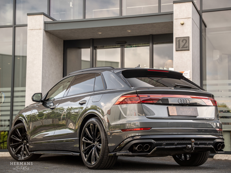 Audi Q8 60 TFSI e quattro Pro Line S Competition / Pano / — photo 12