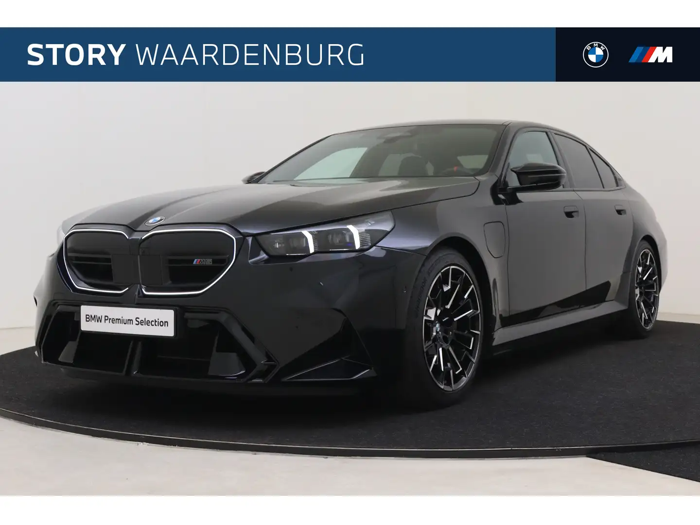 BMW M5 5 Serie Automaat / Panoramadak / Trekhaak / M Carb Zwart - 1