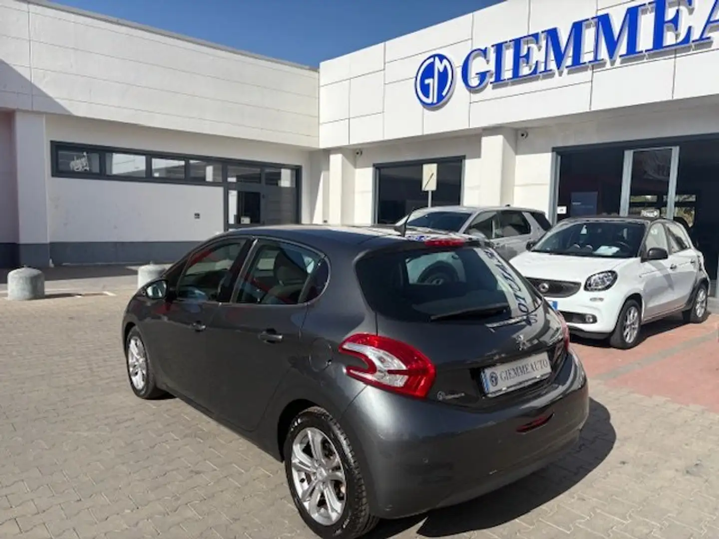 Peugeot 208 208 I 2012 5p 1.6 e-hdi 8v Allure s&s 5p Gris - 2