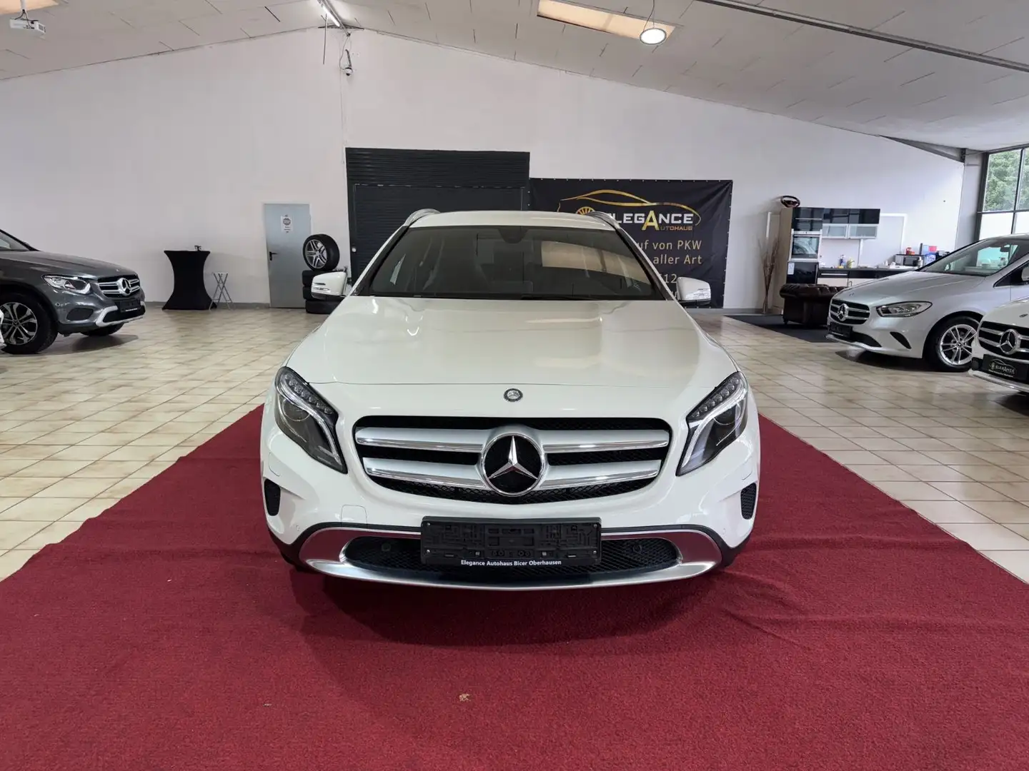 Mercedes-Benz GLA 200 Fehér - 2