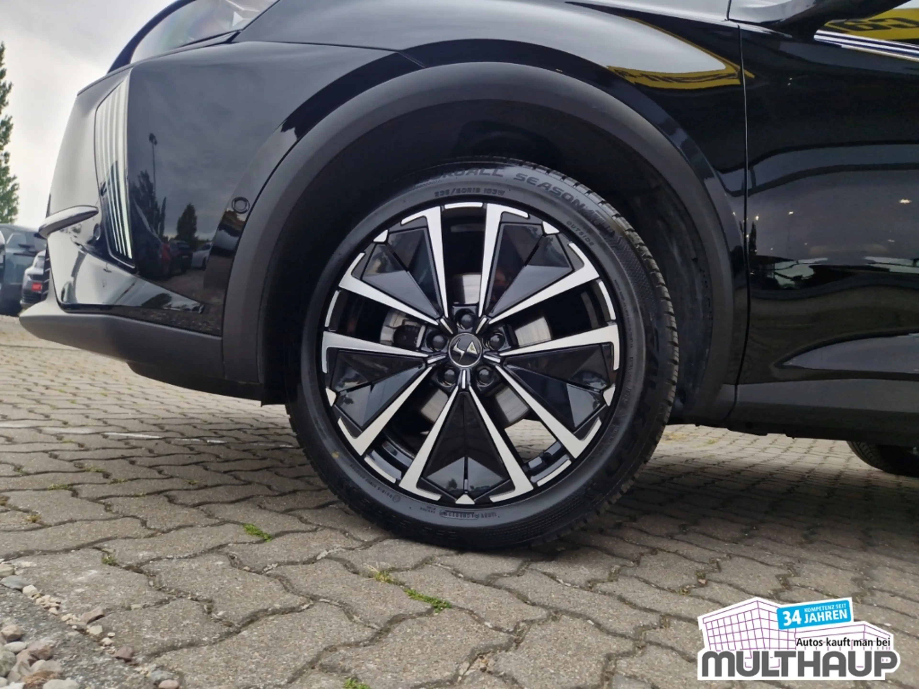 DS Automobiles DS 7 DS Pallas BlueHDi 130 EAT8 — photo 2