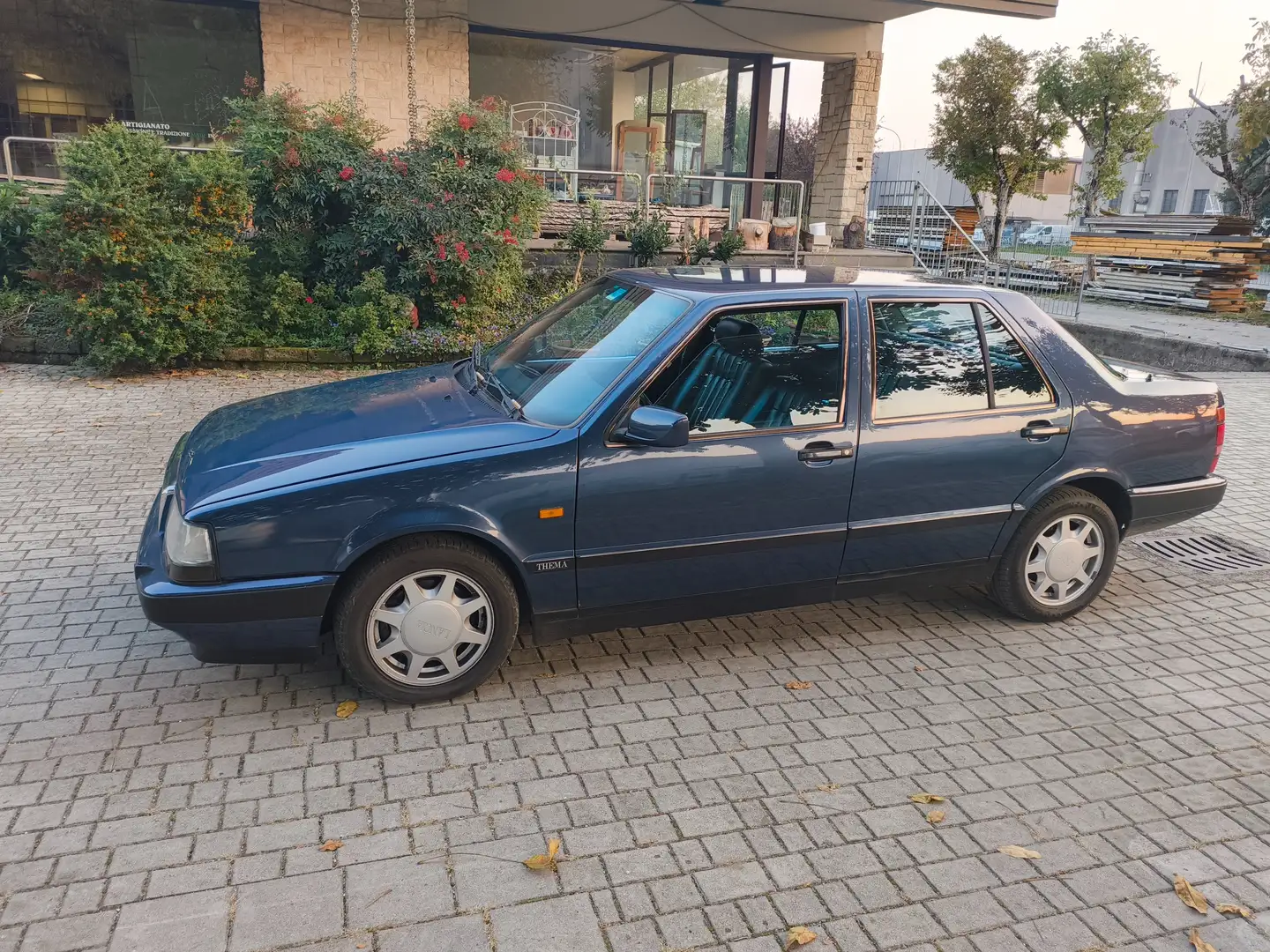 Lancia Thema Turbo 16v LX - 2