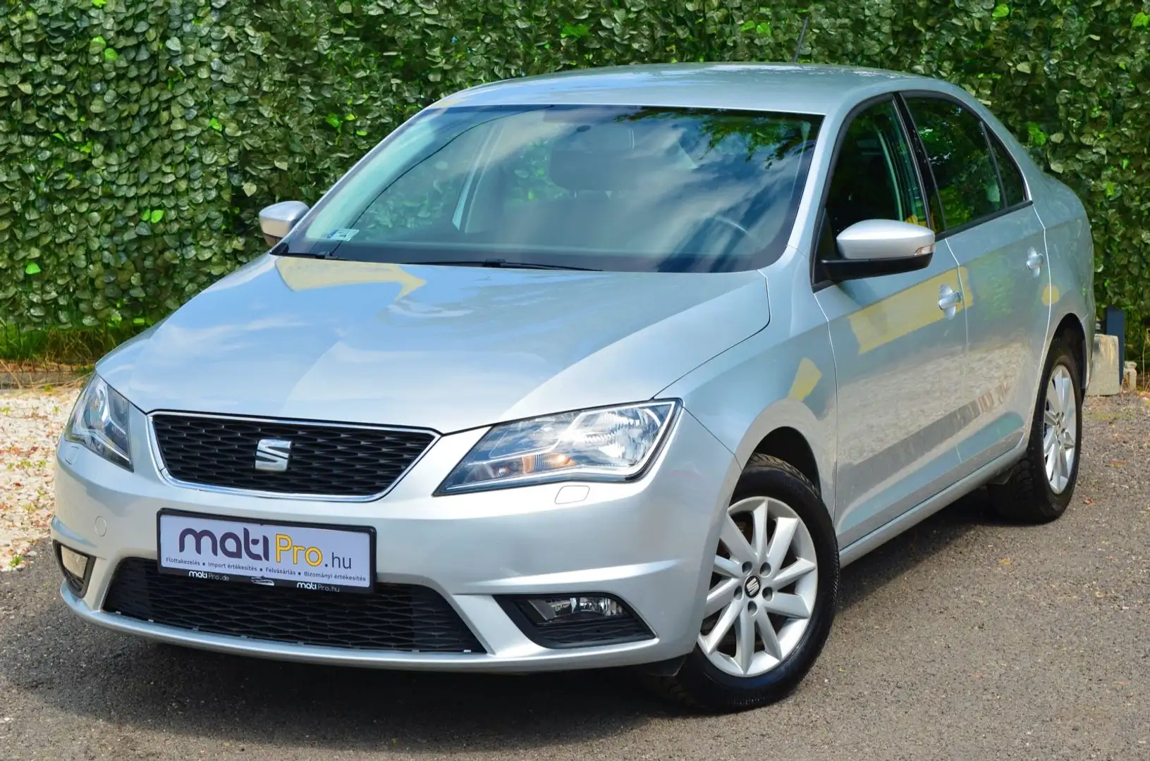 SEAT Toledo Reference*PDC*TEMPOMAT*BLUETOOTH*SZHZ* Silver - 1