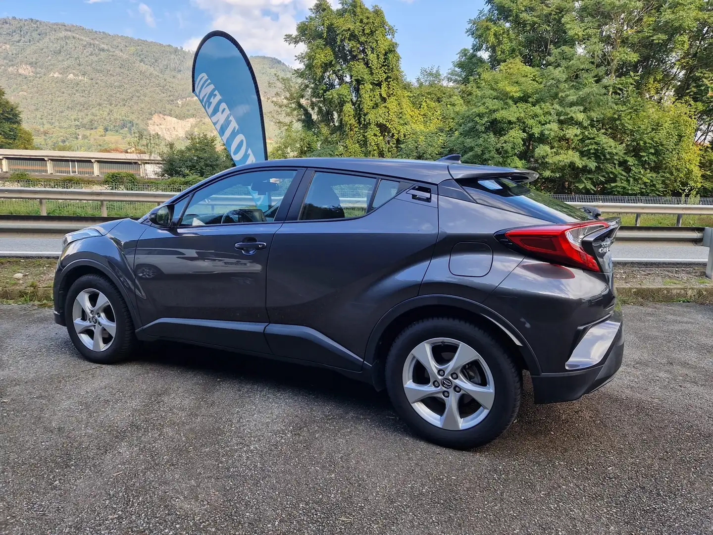Toyota C-HR C-HR 1.2 Turbo Style 2wd cvt Grigio - 2