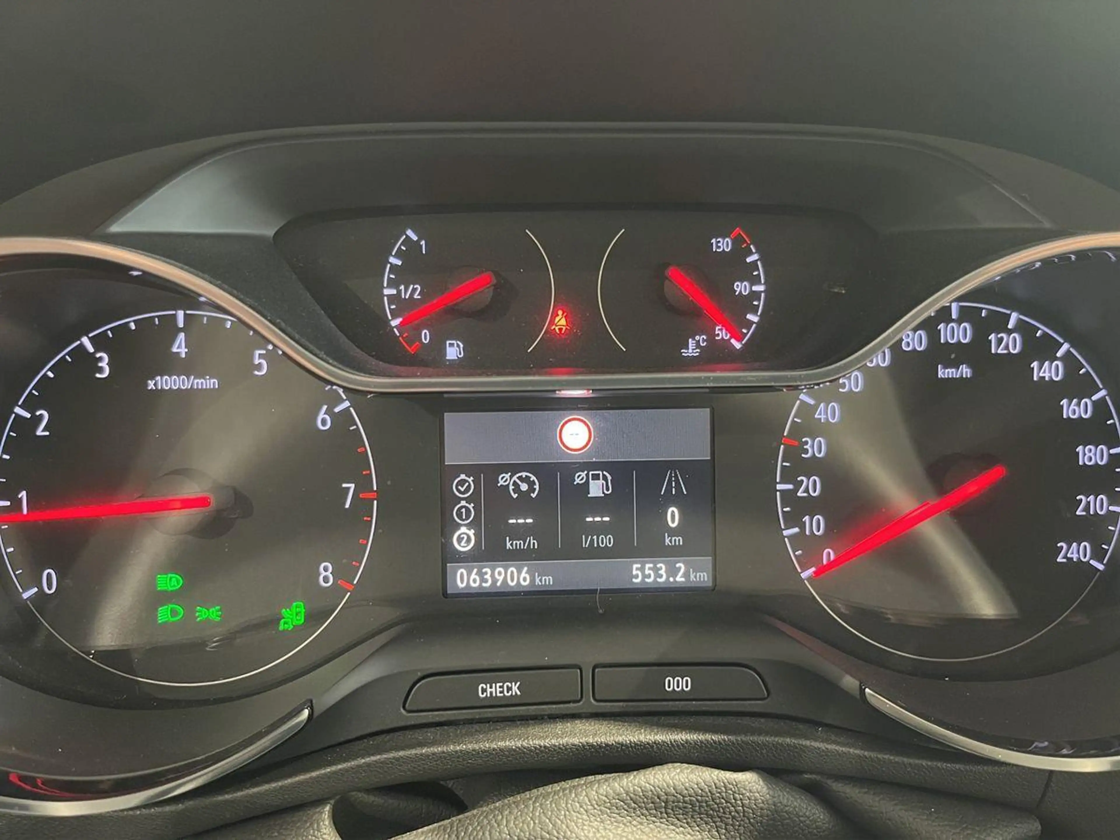 Opel Crossland ULTIMATE *LED*NAVI*KAMERA*HEAD-UP*PANO — photo 14