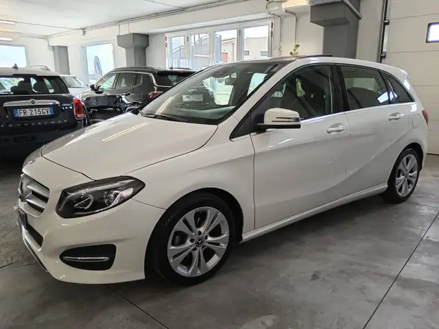 Mercedes-Benz B 180 Classe B - T246 d Premium Next auto