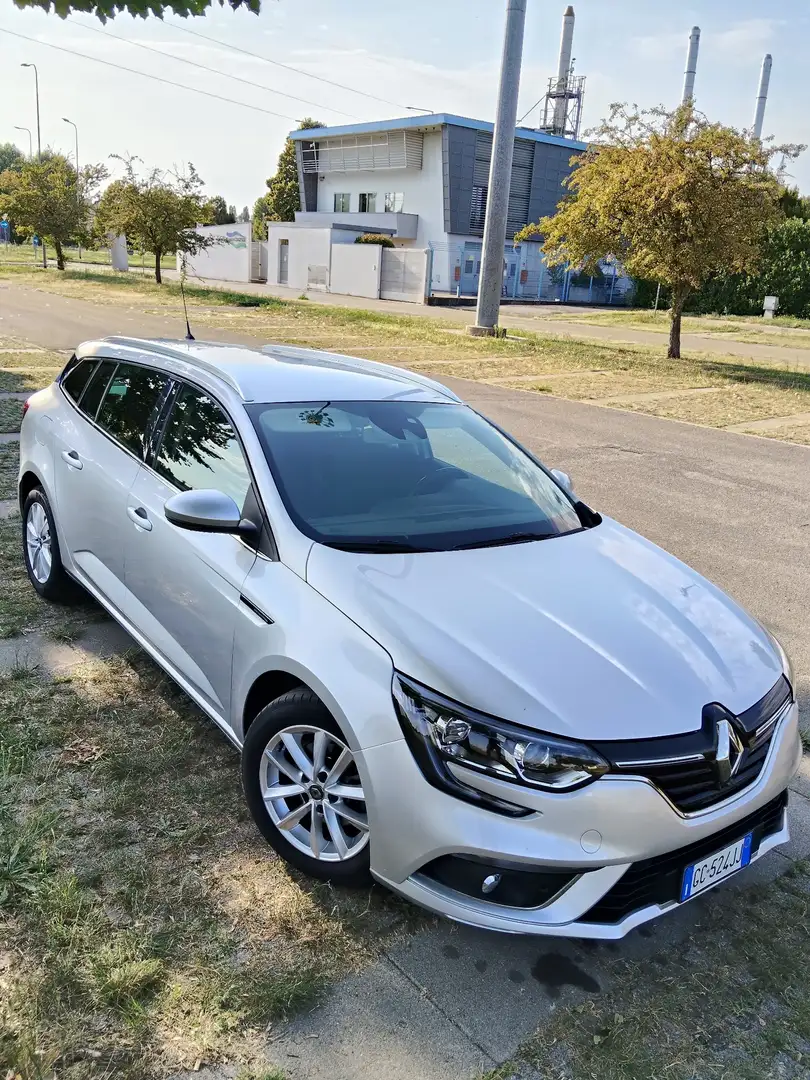 Renault Megane Grandtour BLUE dCi 115 ZEN - 1