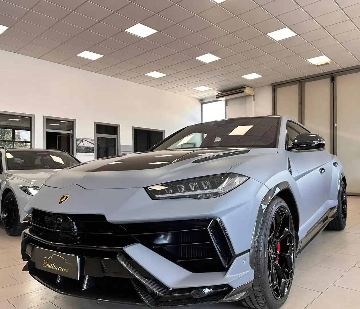 Lamborghini Urus 4.0 V8 PERFORMANTE auto Grigio - 1