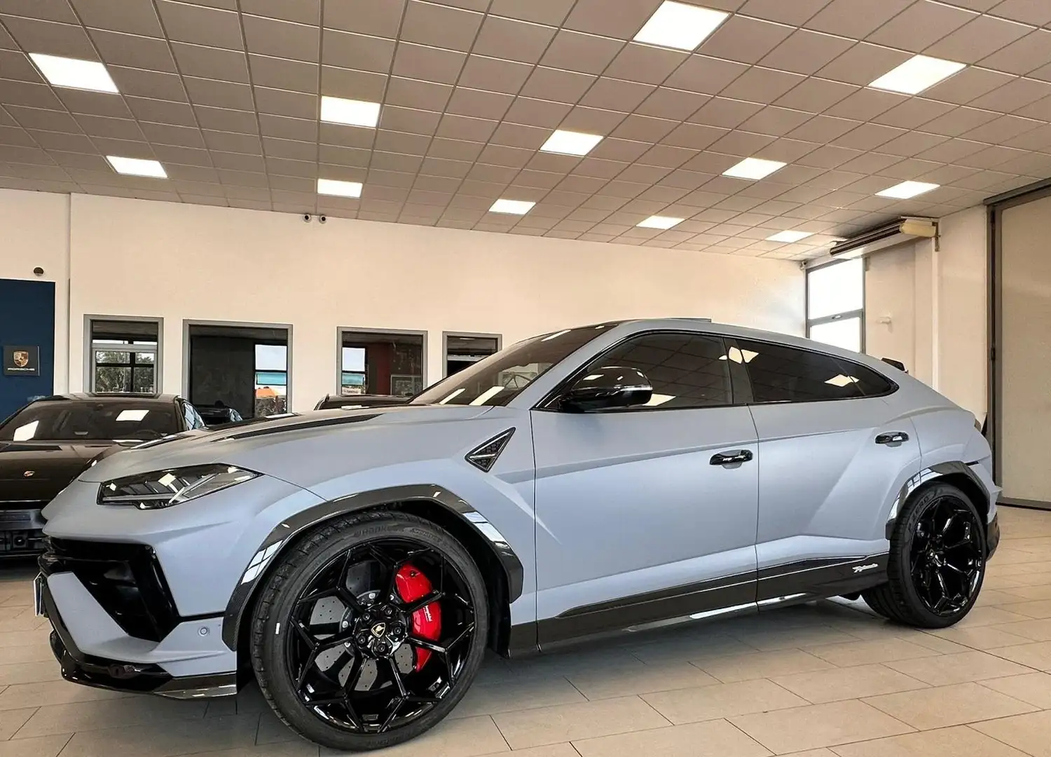 Lamborghini Urus 4.0 V8 PERFORMANTE auto Grigio - 2