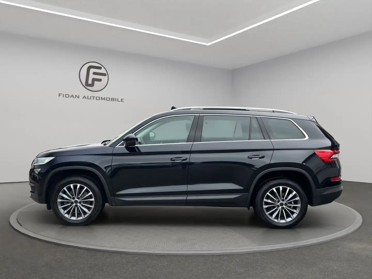 Skoda Kodiaq Style 4x4*Virtual*Pano*LED*ACC*360*App*Me Schwarz - 2