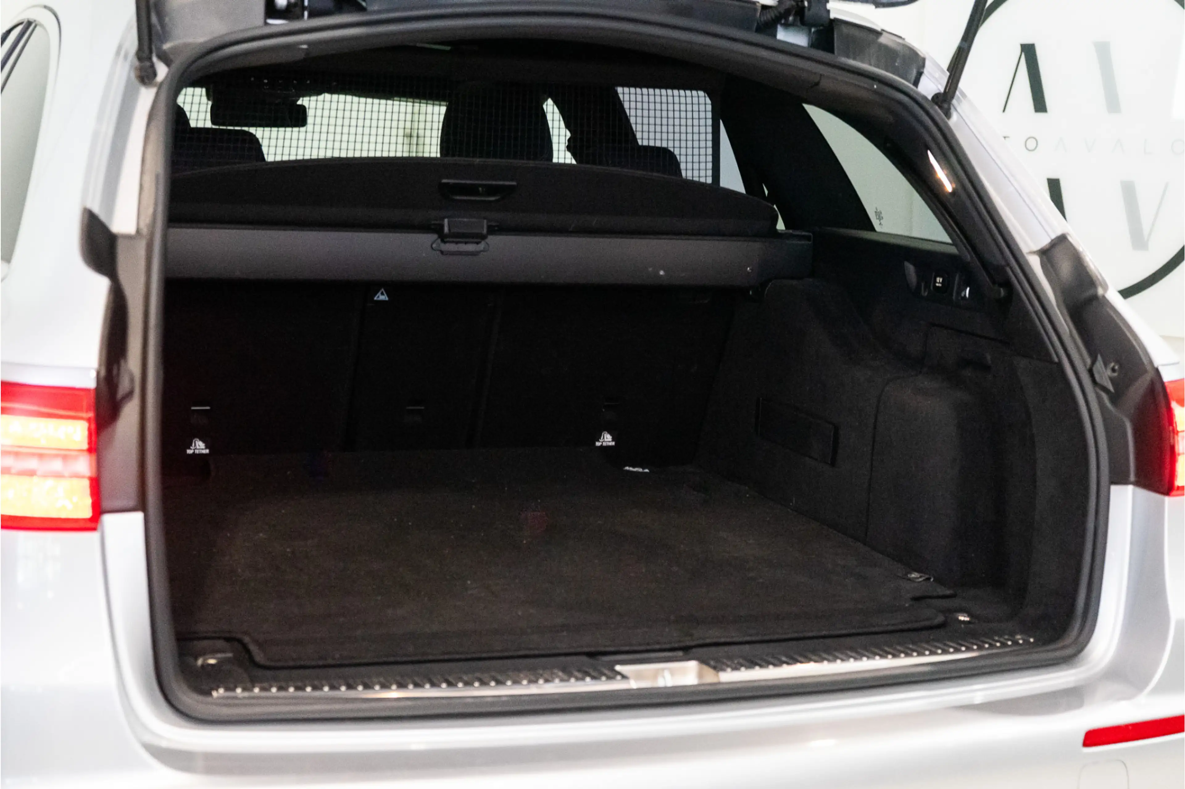 Mercedes-Benz E 200 Estate d Business Solution 150PK | NL AUTO+NAP | 1 — photo 9