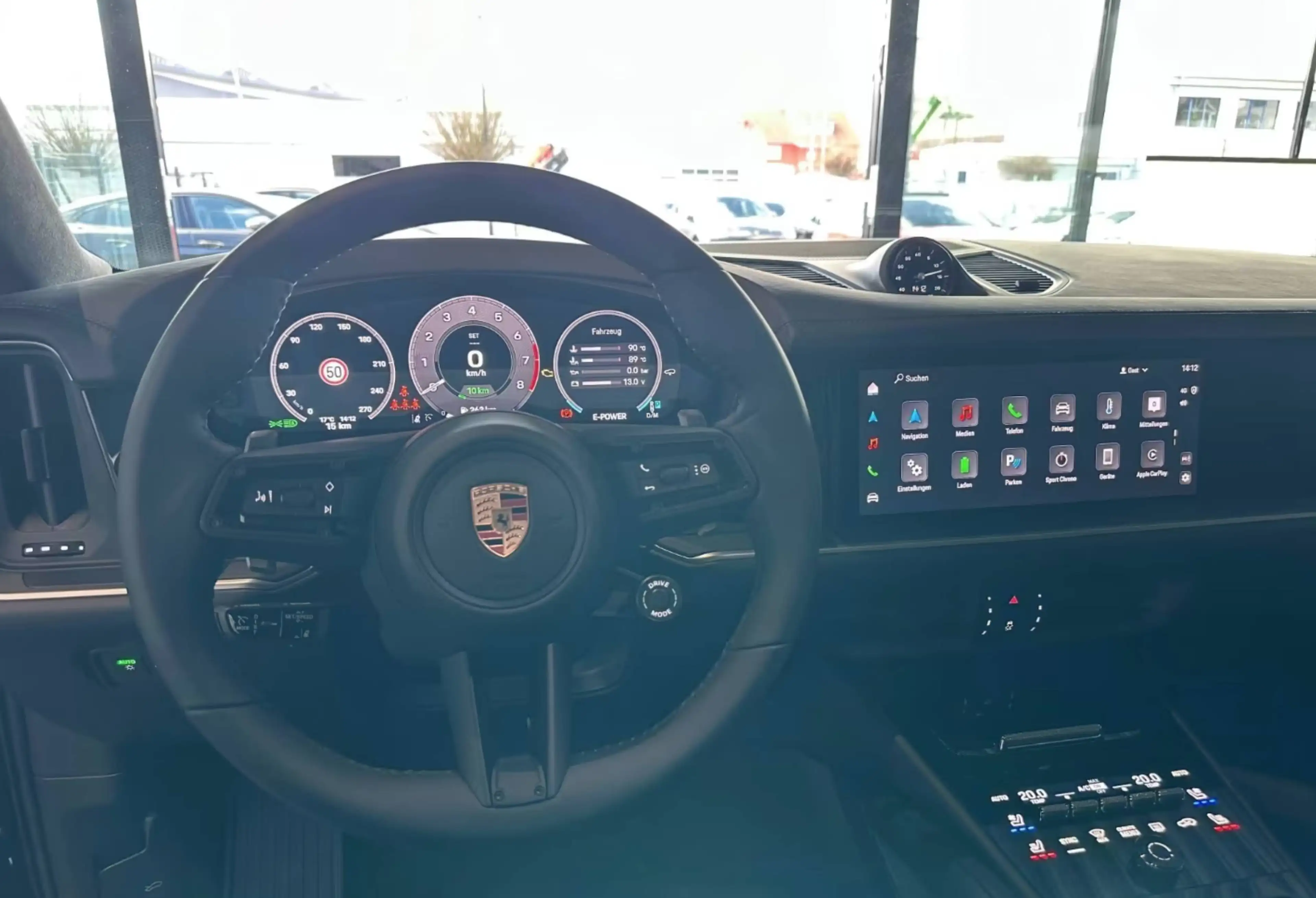 Porsche Cayenne E-Hybrid — photo 14