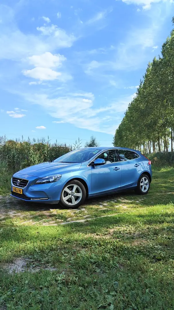 Volvo V40 D2 Summum - 2