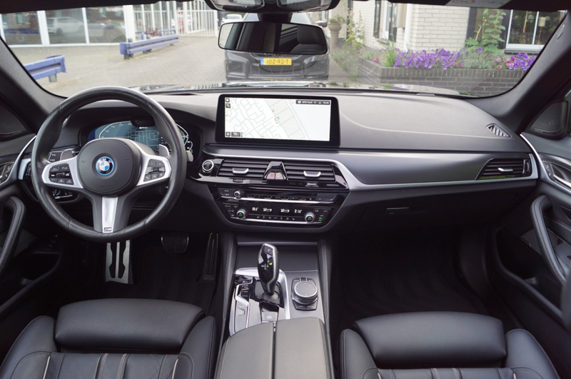 BMW 530 530e (292pk) M pakket HUD/H&K/Pano/Comfort Stoelen — photo 4