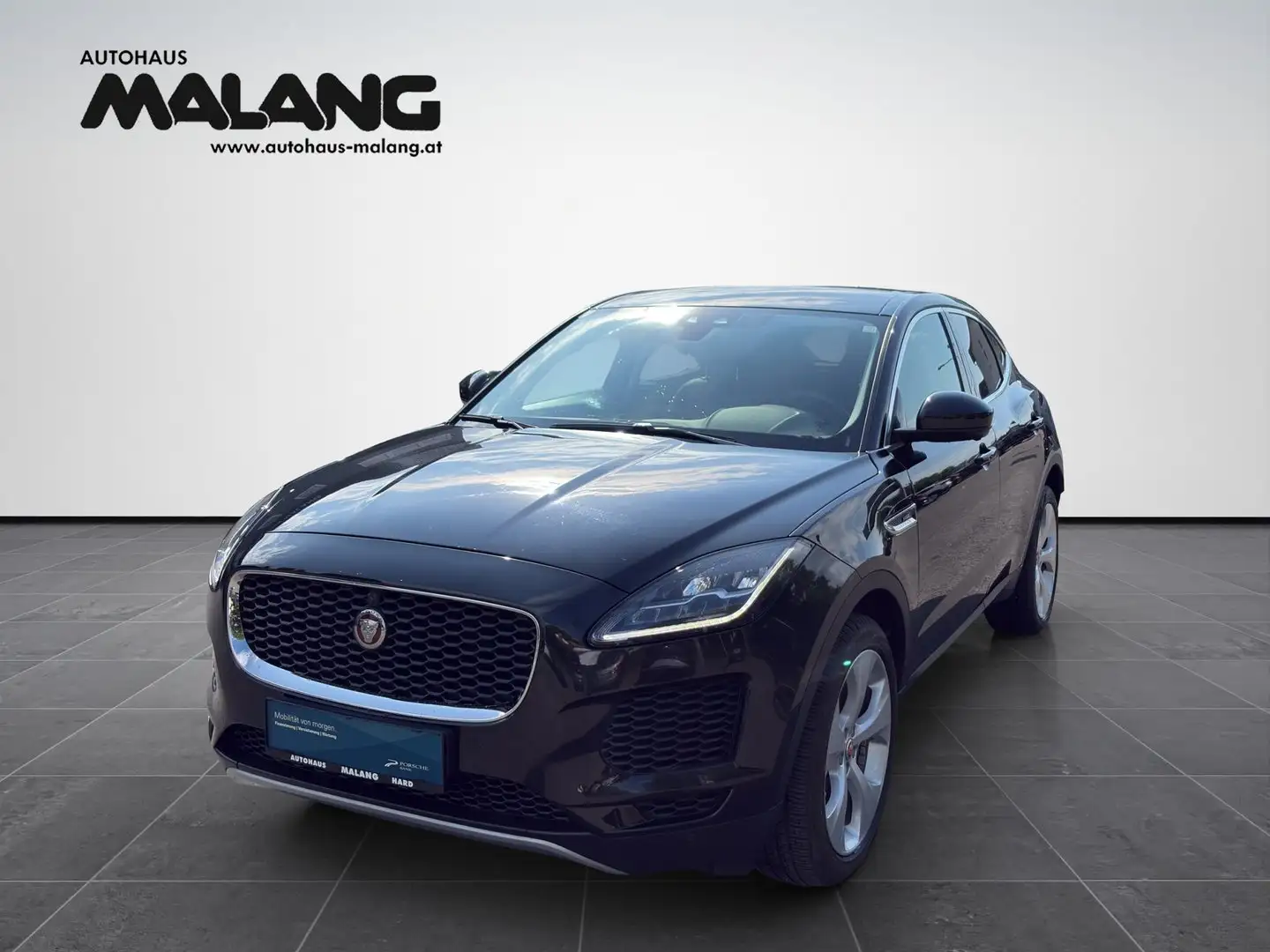 Jaguar E-Pace HSE AWD Schwarz - 1