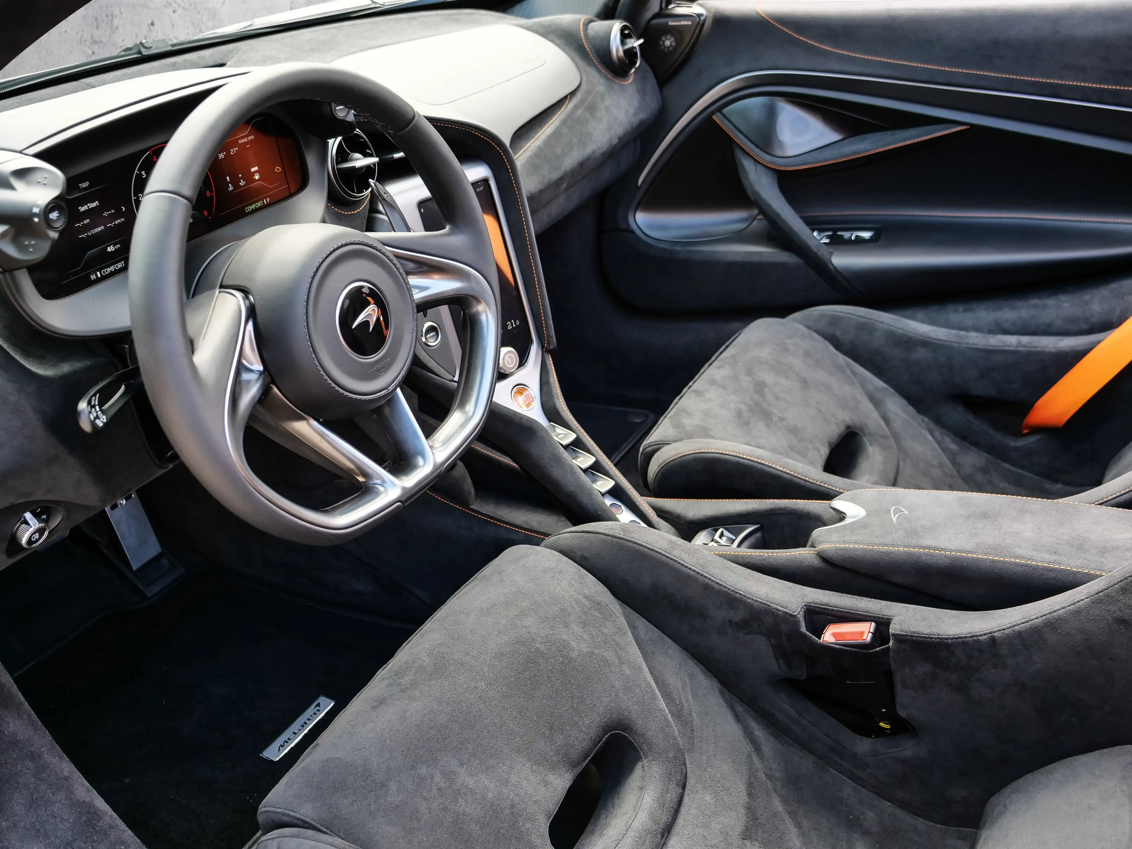 McLaren 750S Spider MSO Paint,Black Pack, B&W Sound, Lift — photo 13