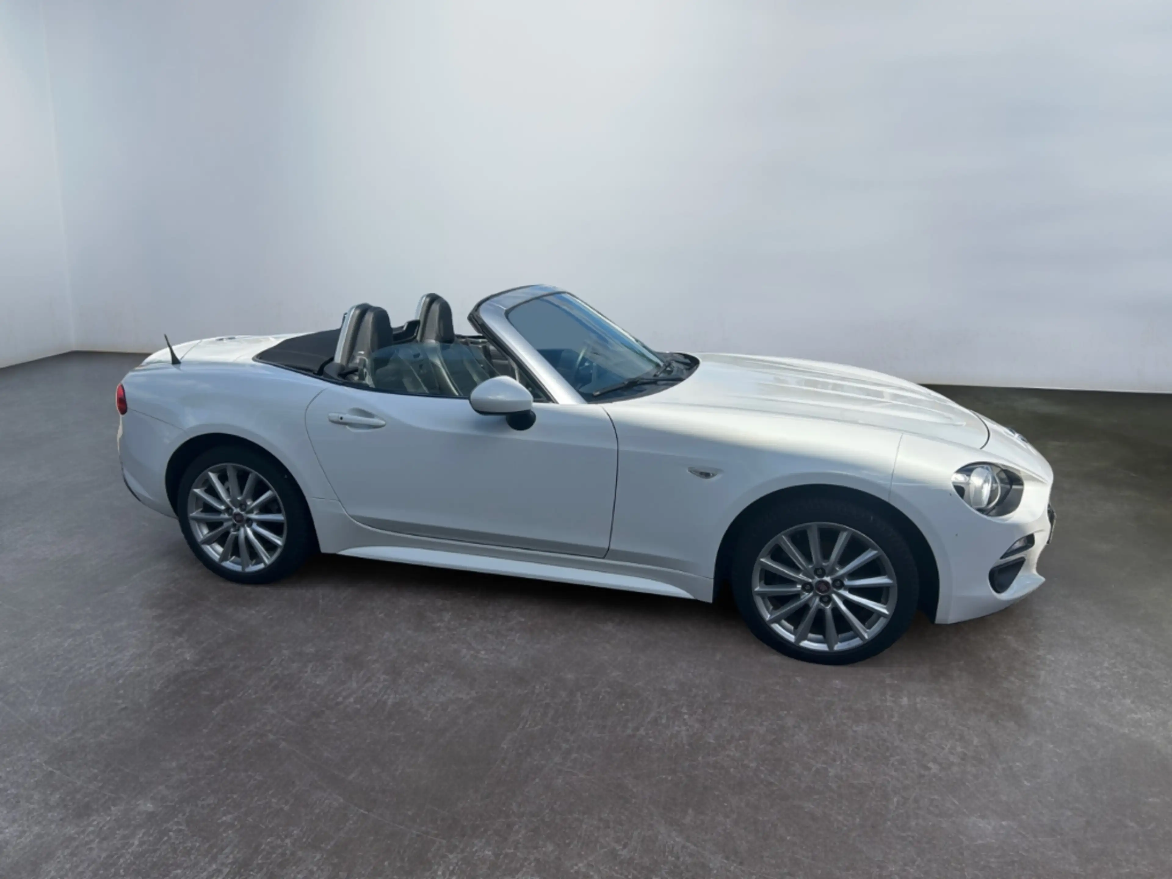 Fiat 124 Spider Lusso 1.4 MultiAir Turbo Navi Soundsystem Bose Kli — photo 13