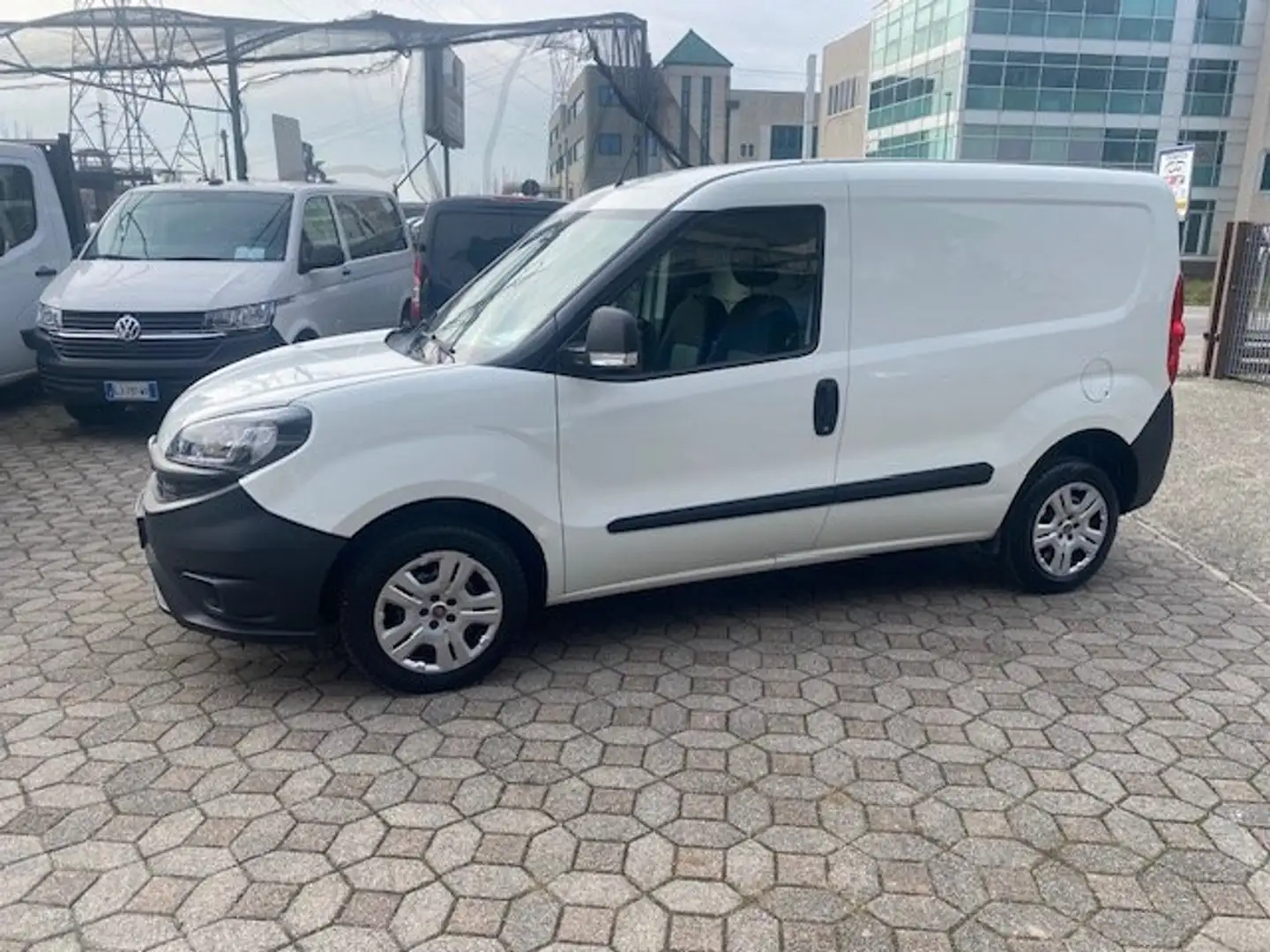 Fiat Doblo LOUNGE 1.3 MTJ 95 CV S&S Bianco - 2