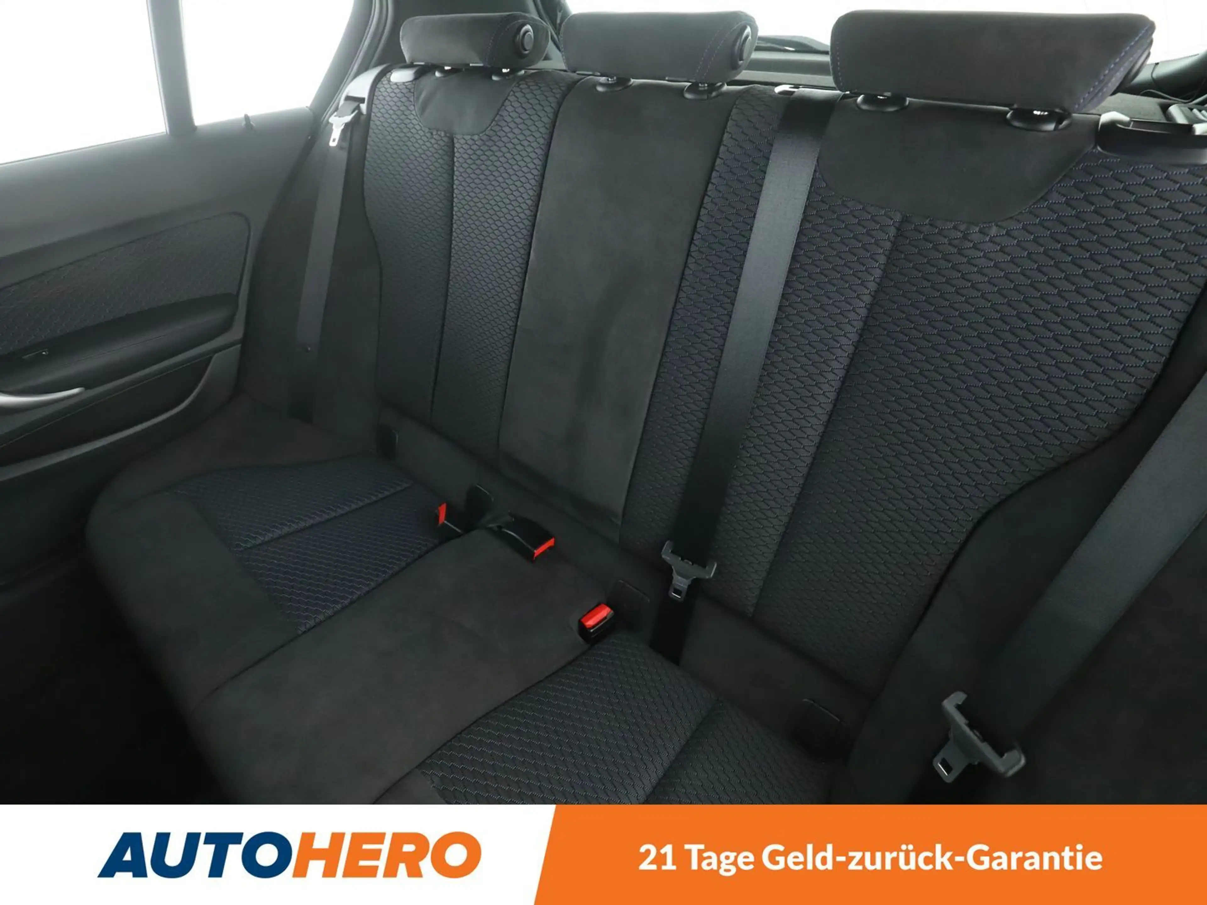 BMW 125 125i M Sport*NAVI*TEMPO*LED*PDC*SHZ* — photo 14