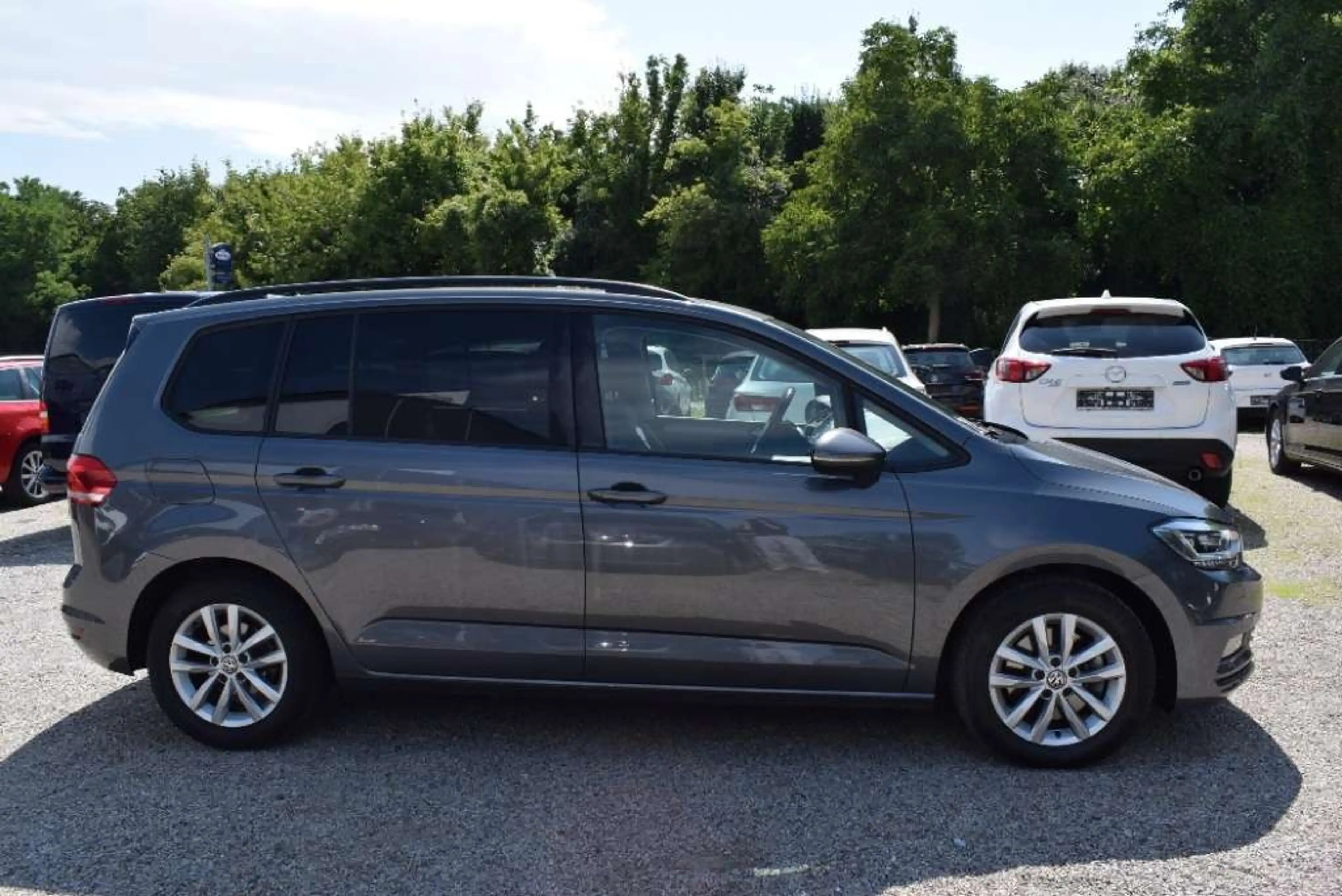 Volkswagen Touran Comfortline 1,6 SCR TDI — photo 8