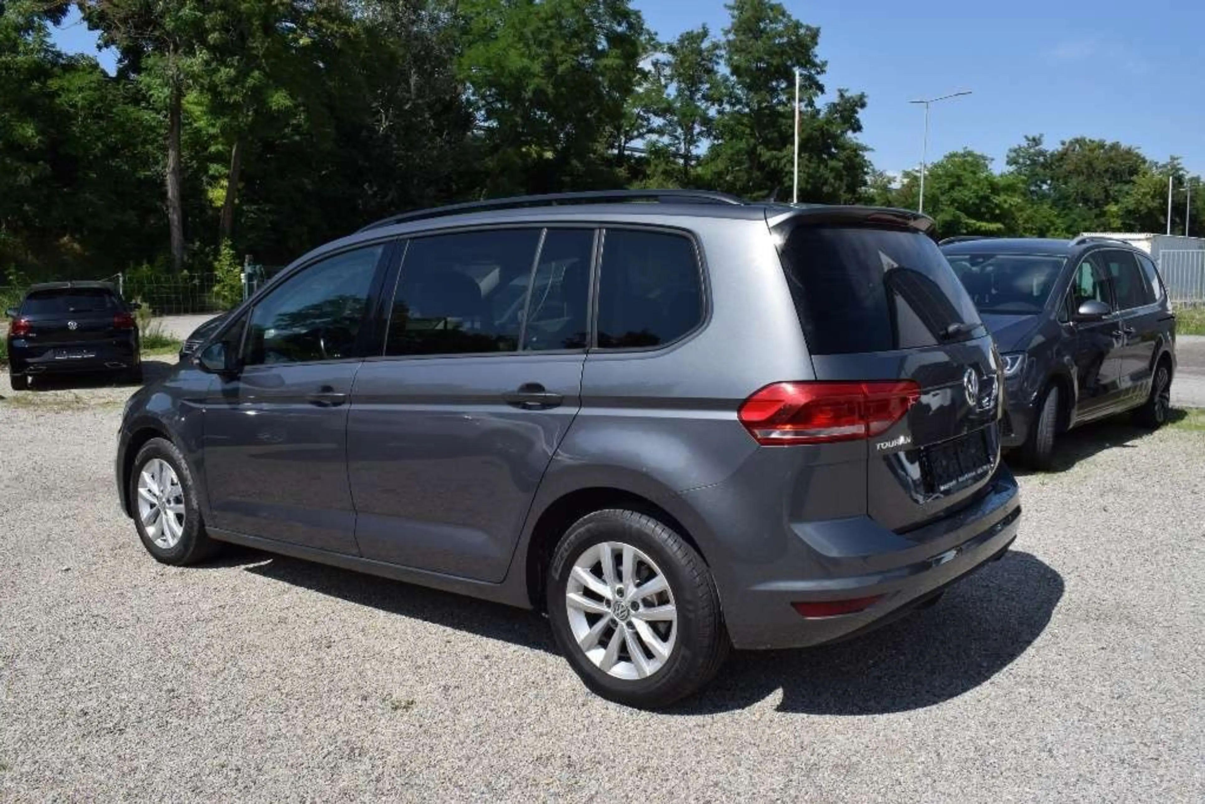 Volkswagen Touran Comfortline 1,6 SCR TDI — photo 5