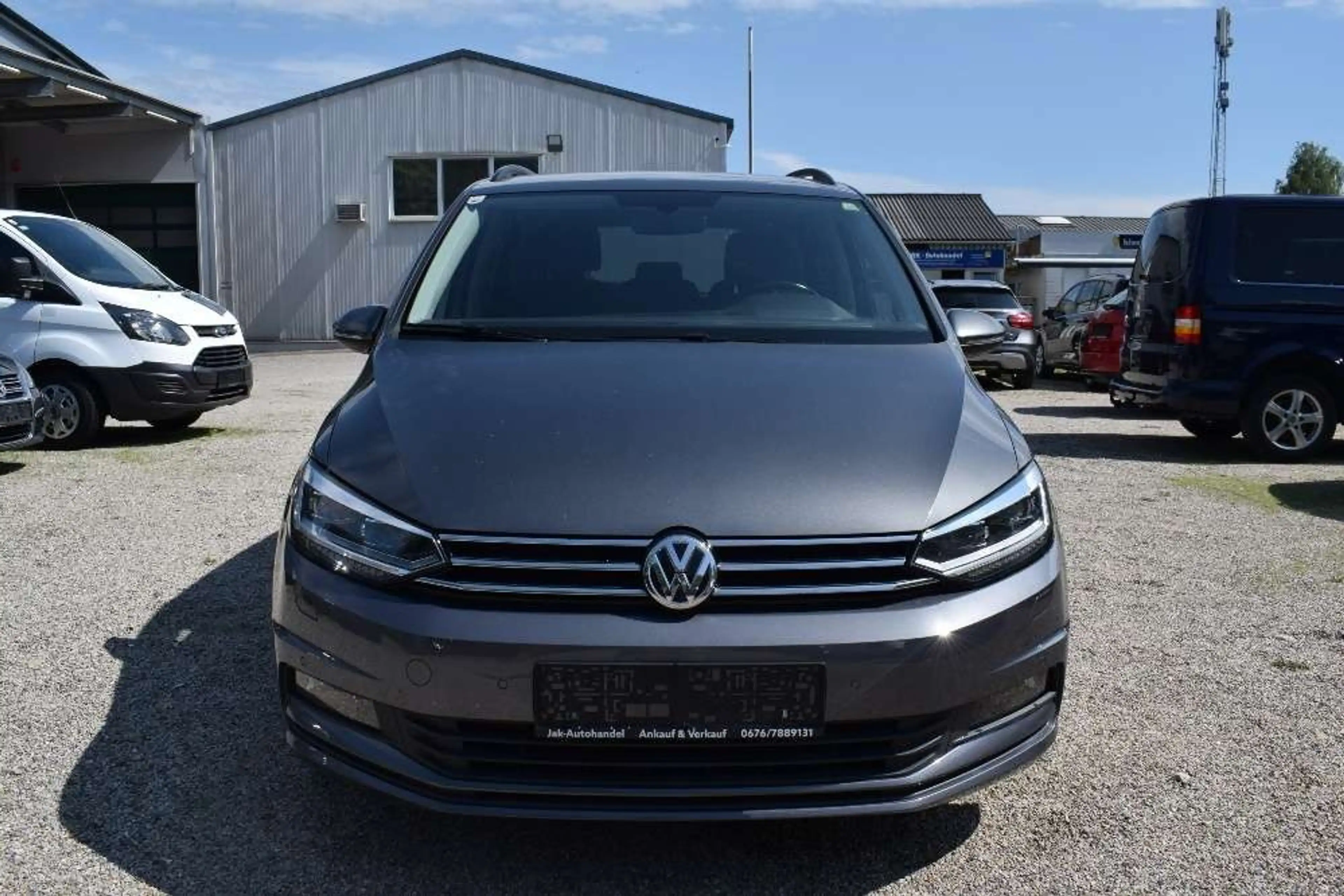 Volkswagen Touran Comfortline 1,6 SCR TDI — photo 2