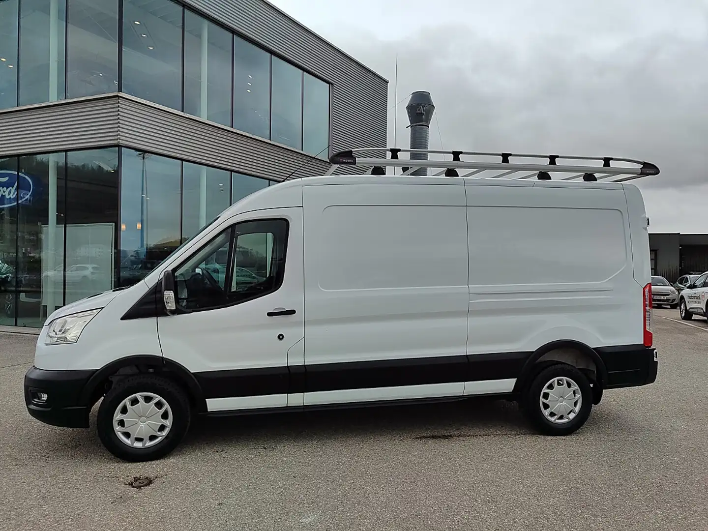 Ford Transit Transit Kasten 2,0 EcoBlue L3H2 330 Trend Weiß - 2