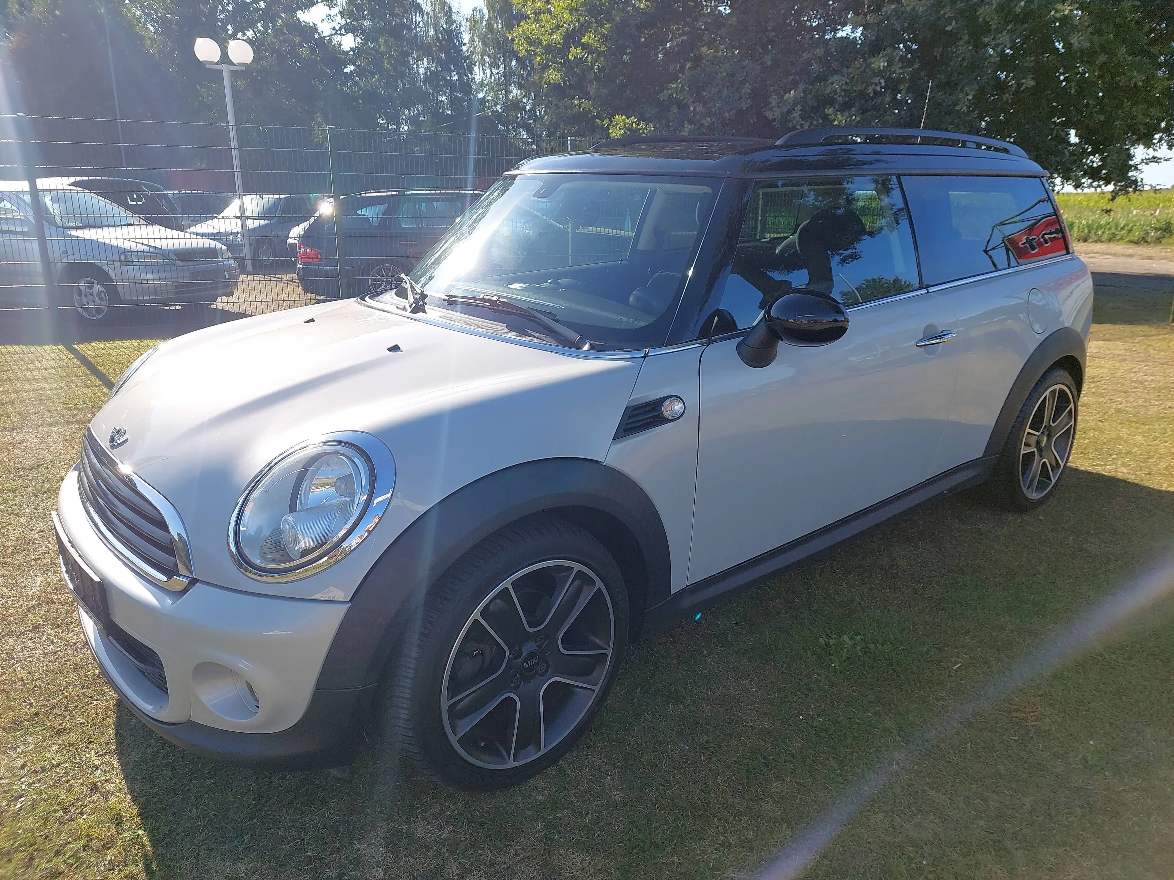 MINI One Clubman One Soho — photo 2