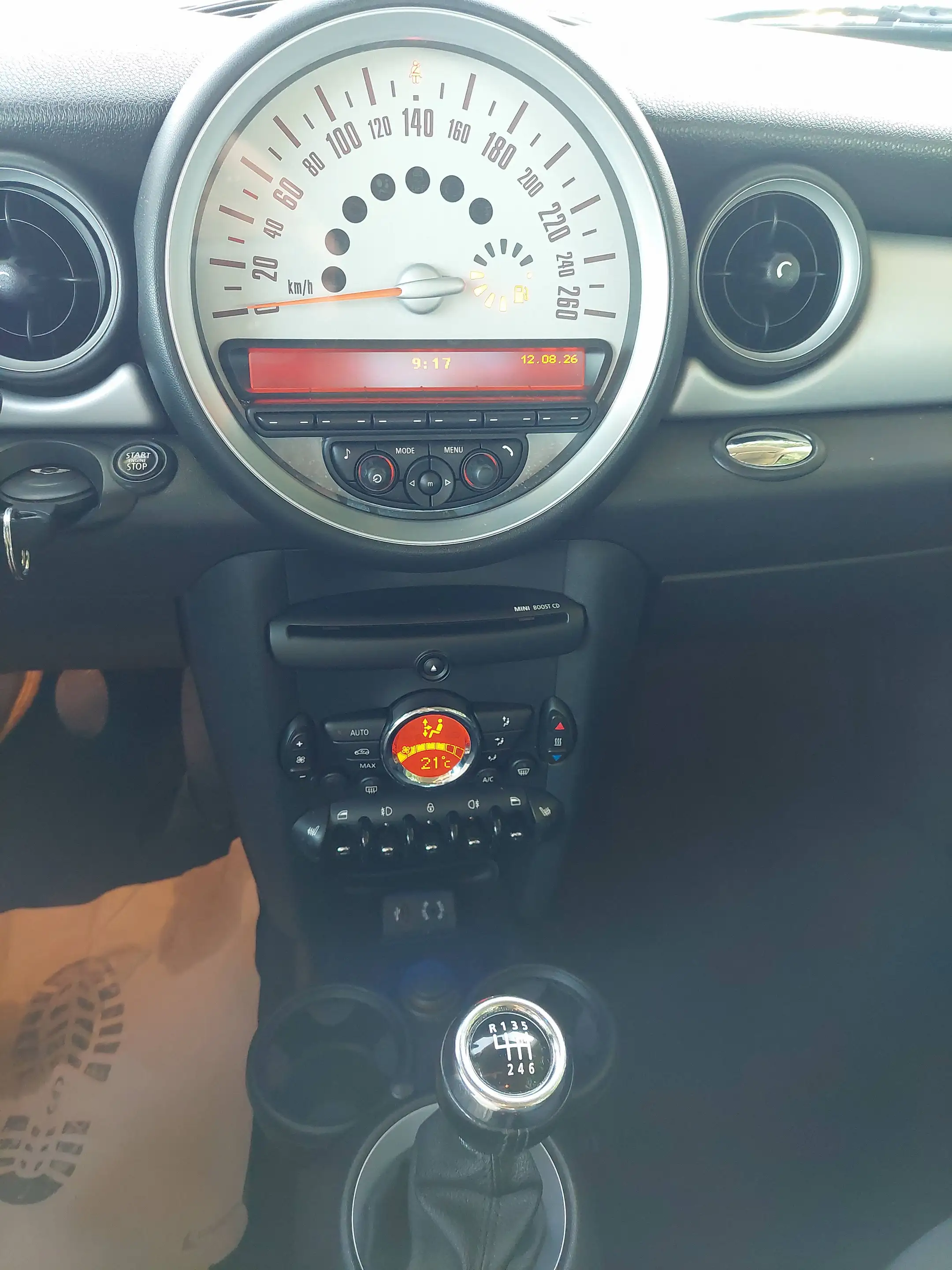 MINI One Clubman One Soho — photo 13