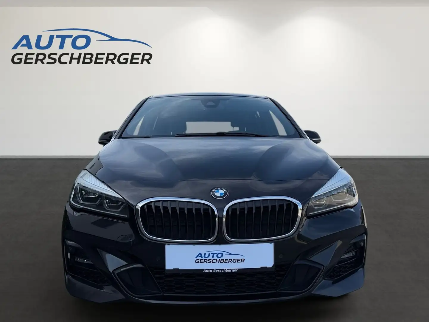 BMW 218 d M Sport Gran Tourer/M-Paket/NAV/Automatik Schwarz - 2