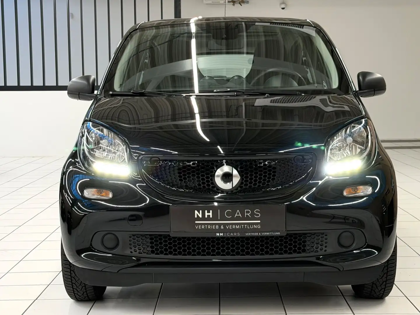 smart forFour Passion/Panorama | Sitzheizung | Klimaautomatik | Schwarz - 2