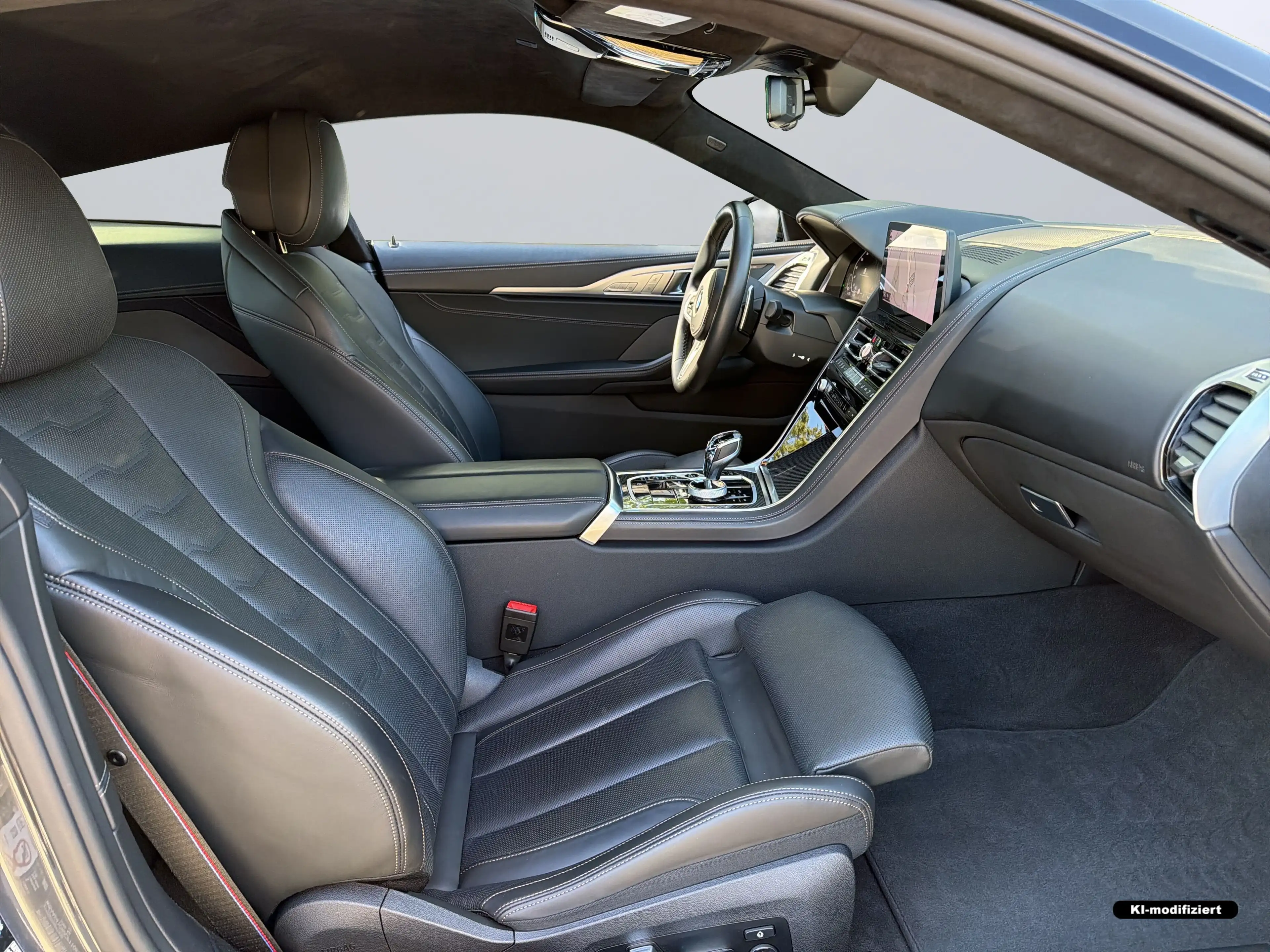 BMW 840 i xDrive Coupé — photo 11