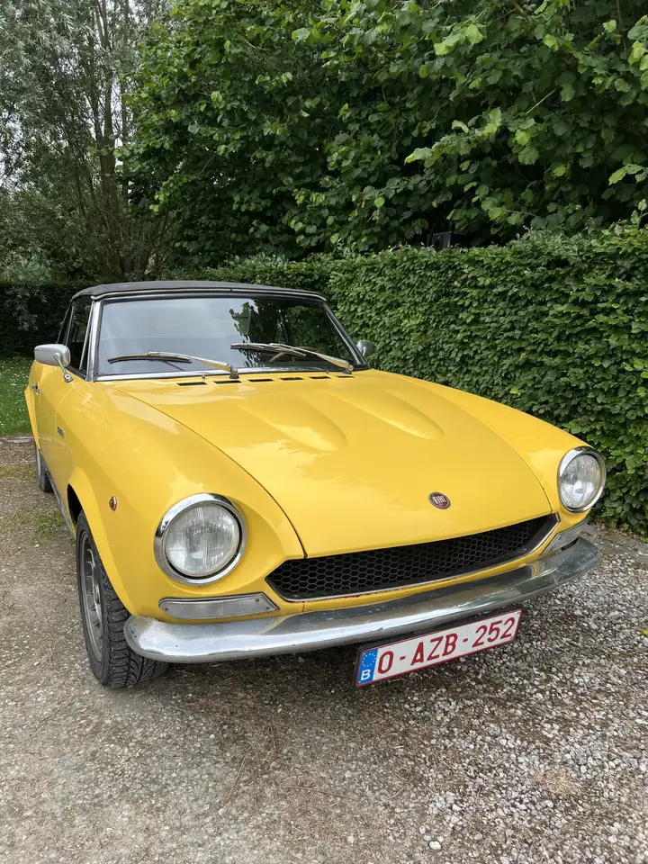 Fiat 124 Spider Sport Pininfarina, foto 6