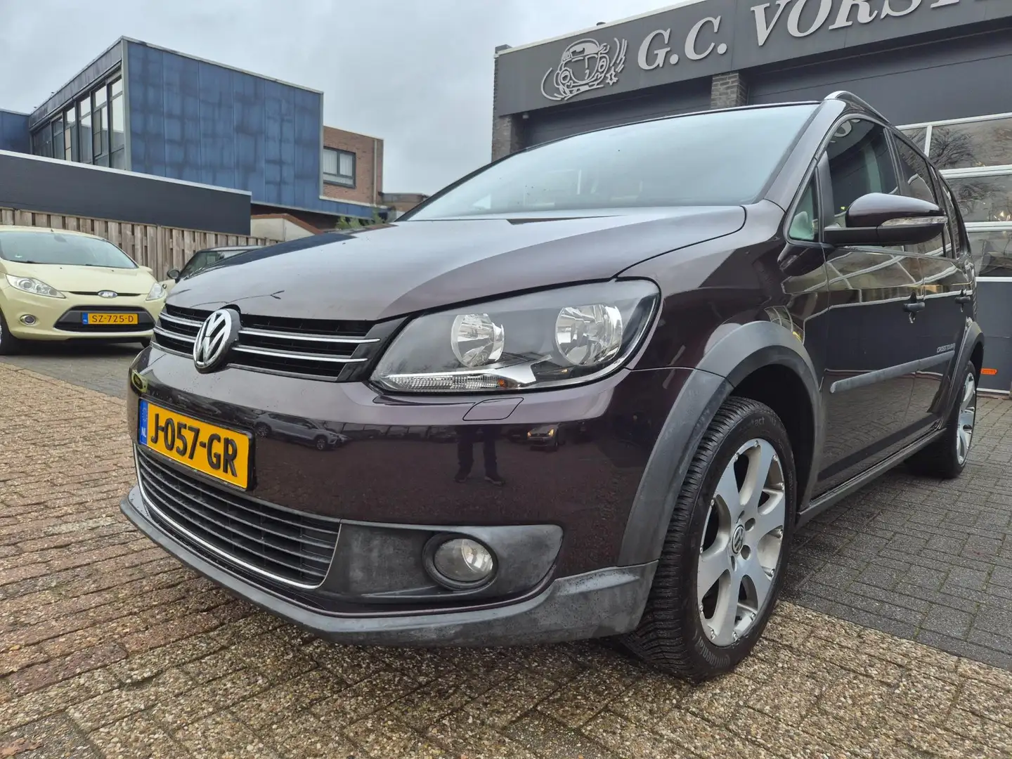 Volkswagen Cross Touran 1.4 TSI Burdeos - 1