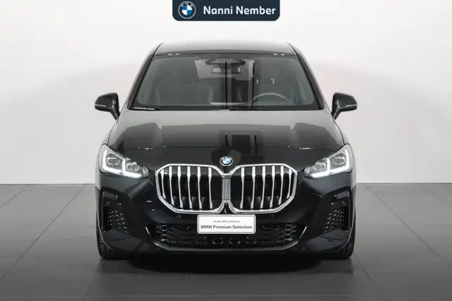 BMW 2 Series view 2