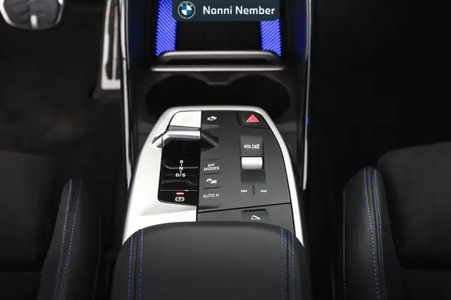 BMW 2 Series view 13