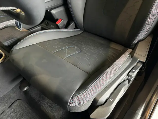 Mini Countryman view 12