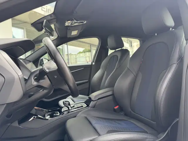 BMW I view 7