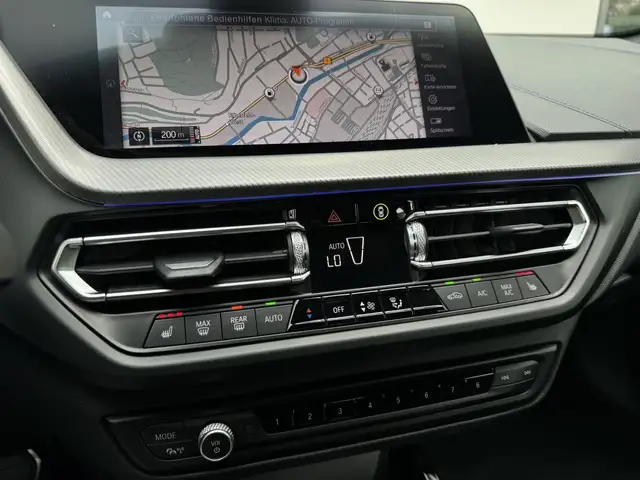 BMW I view 10